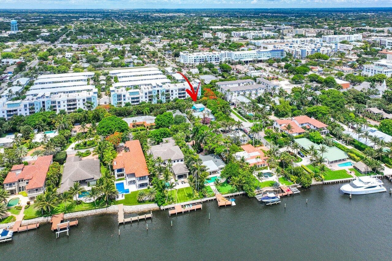 300 SE 7th Avenue, Delray Beach, FL 33483 — photo 32 of 33