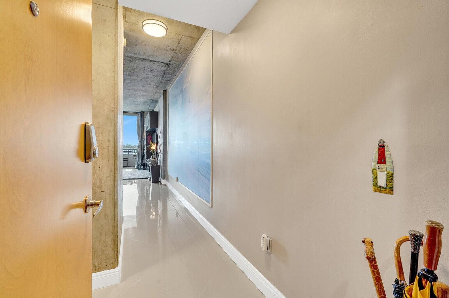 300 S Australian Avenue 409, West Palm Beach, FL 33401 — photo 3 of 21