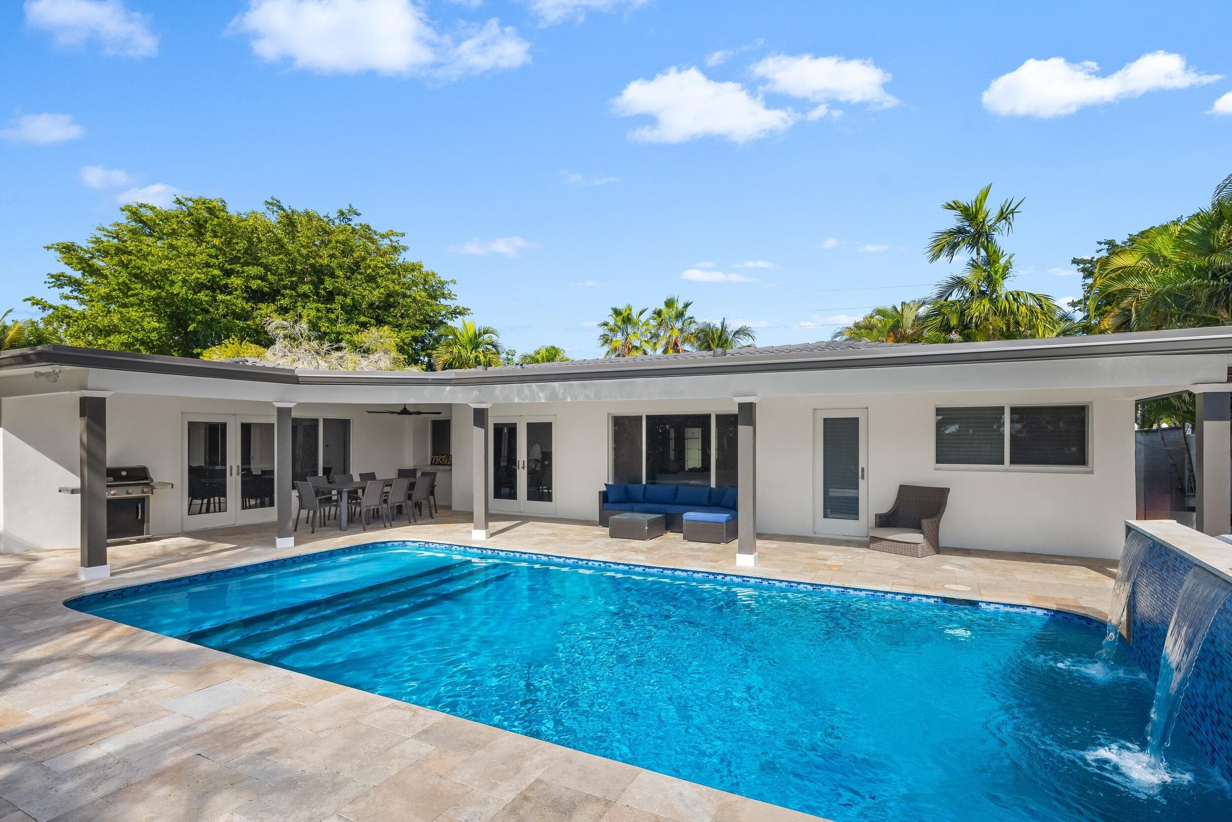 2500 NE 23rd Street, Pompano Beach, FL 33062 — photo 29 of 35