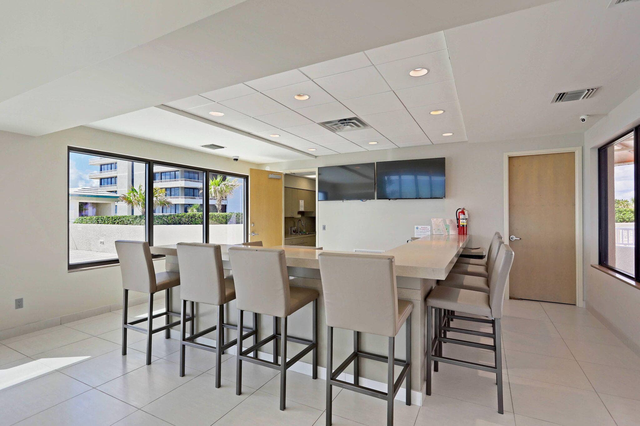 5550 N Ocean Drive 7-C, Singer Island, FL 33404 — photo 64 of 88