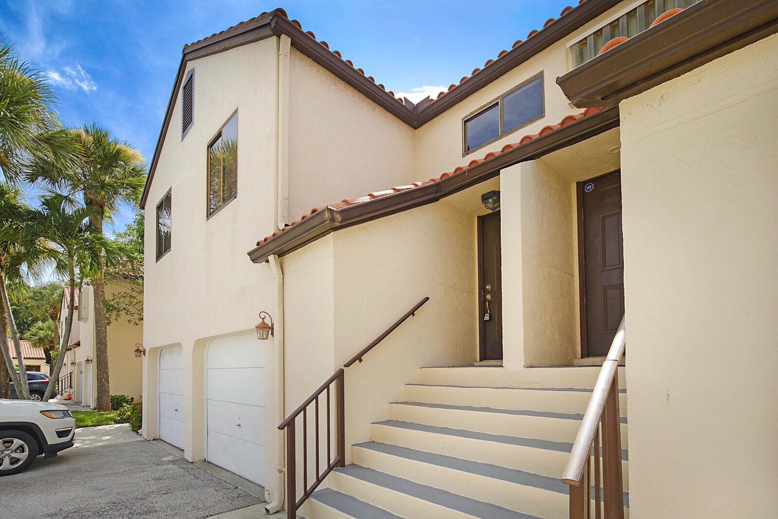 9 Vía De Casas Sur 203, Boynton Beach, FL 33426 — photo 1 of 13