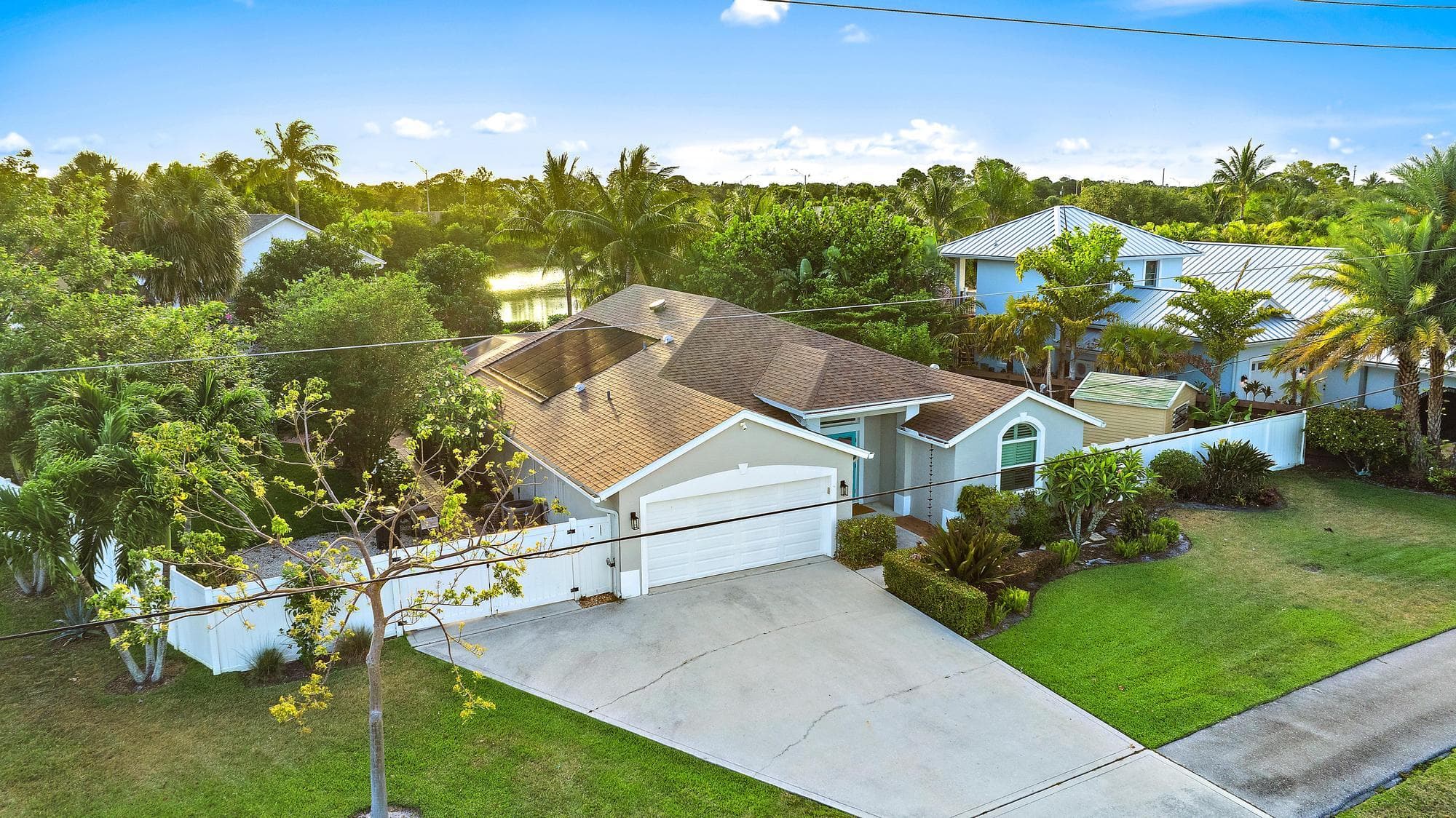 15129 Harriet Avenue, Jupiter, FL 33458 — photo 3 of 47