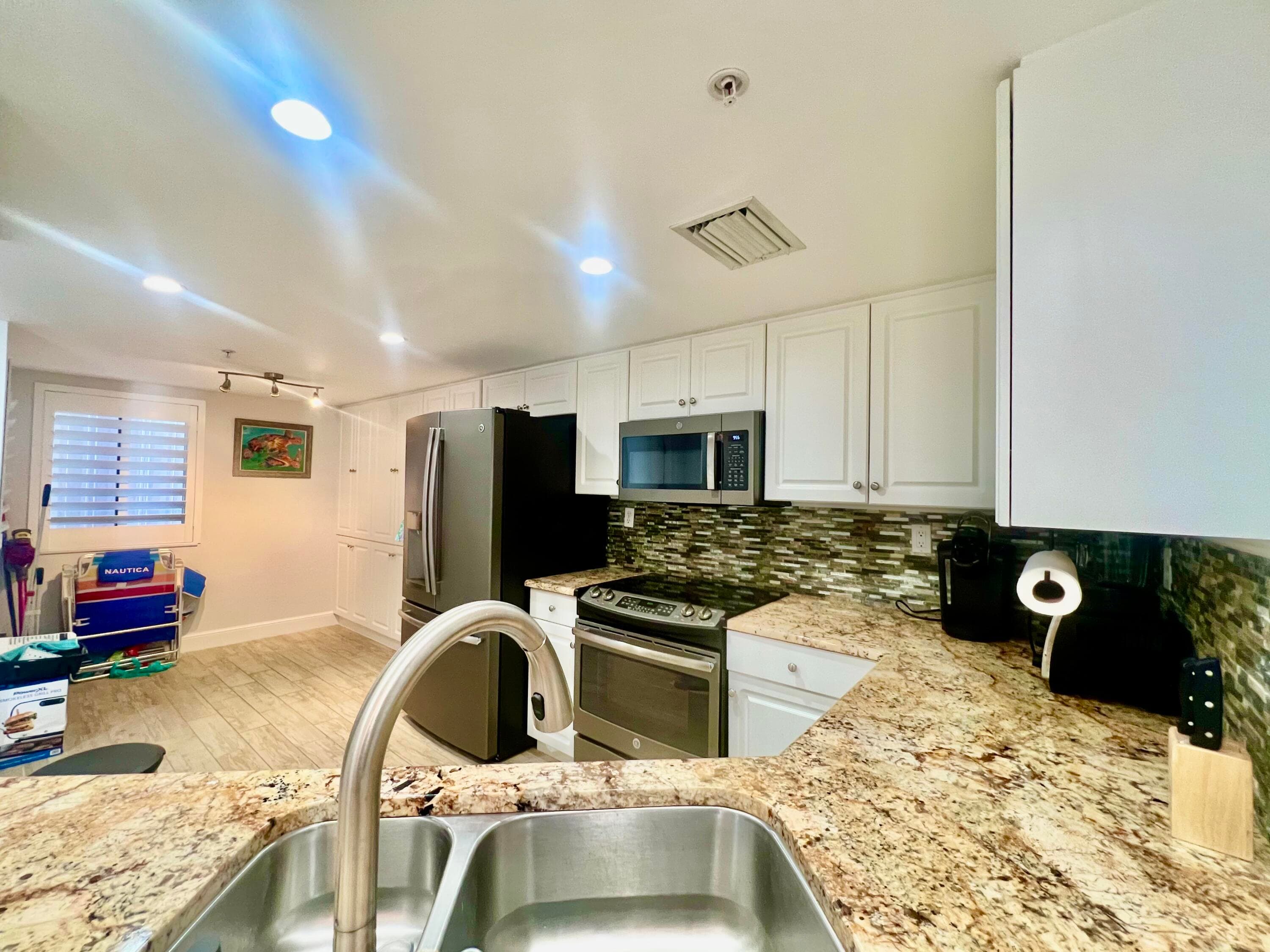 3880 N Highway A1a 604, Hutchinson Island, FL 34949 — photo 16 of 41