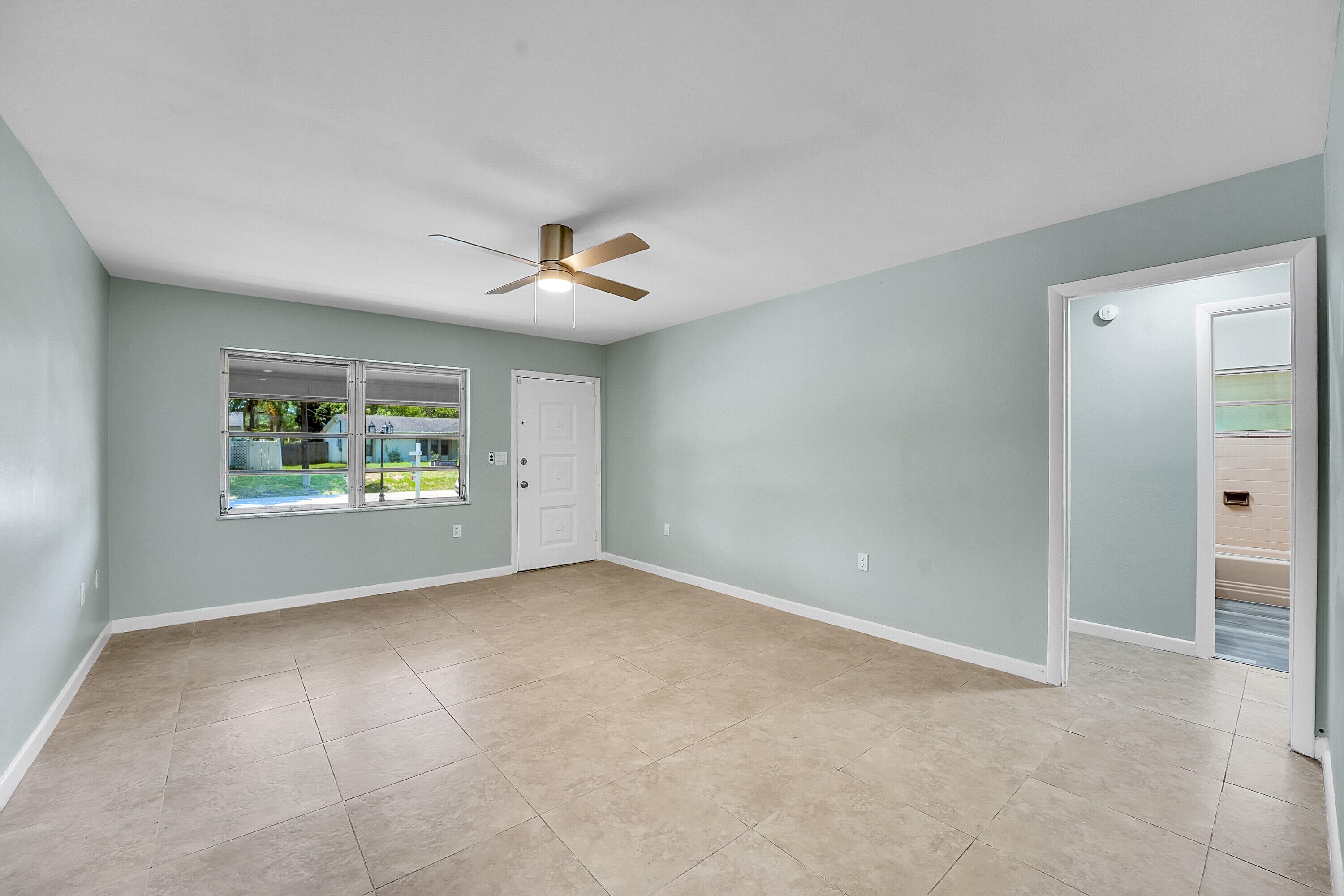 302 W Arbor Avenue, Port St. Lucie, FL 34952 — photo 7 of 25