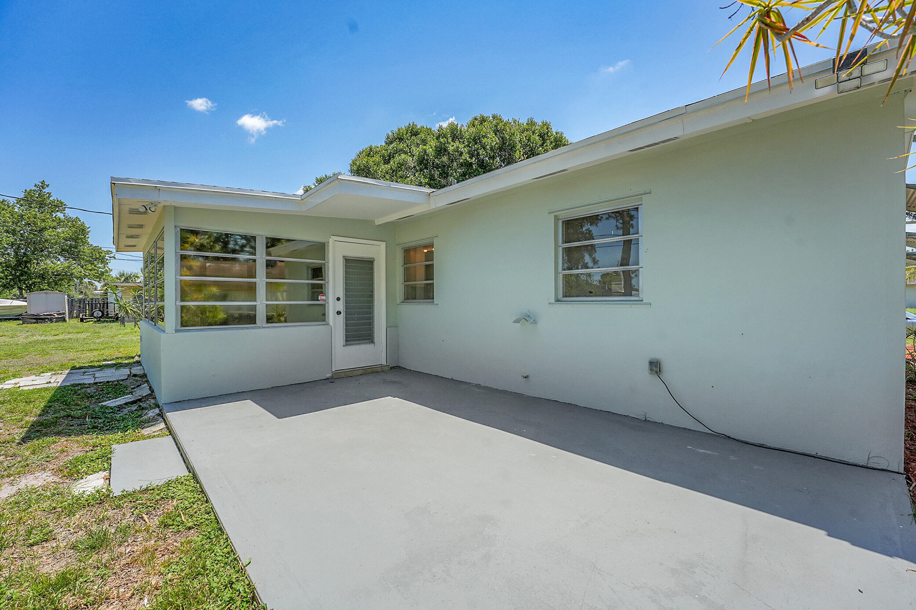 302 W Arbor Avenue, Port St. Lucie, FL 34952 — photo 22 of 25