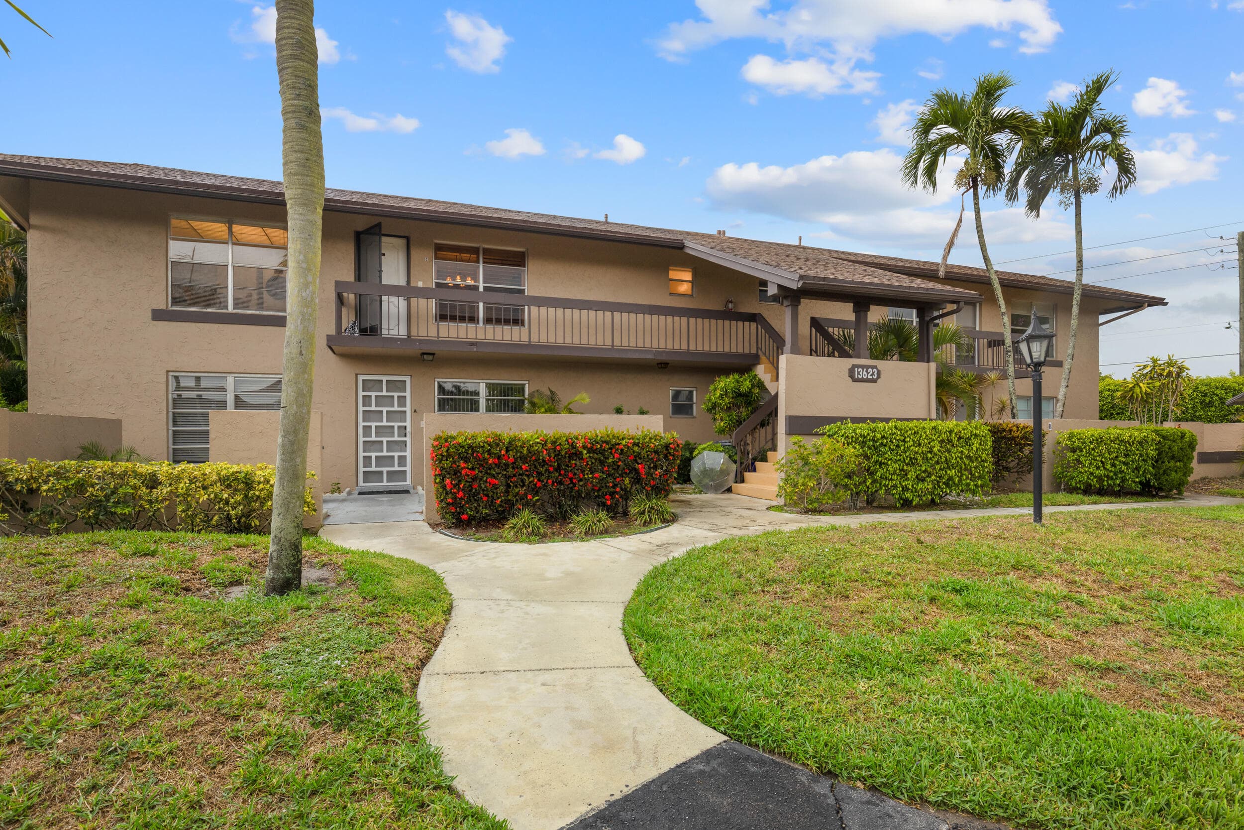13623 Via Aurora C, Delray Beach, FL 33484 — photo 3 of 33