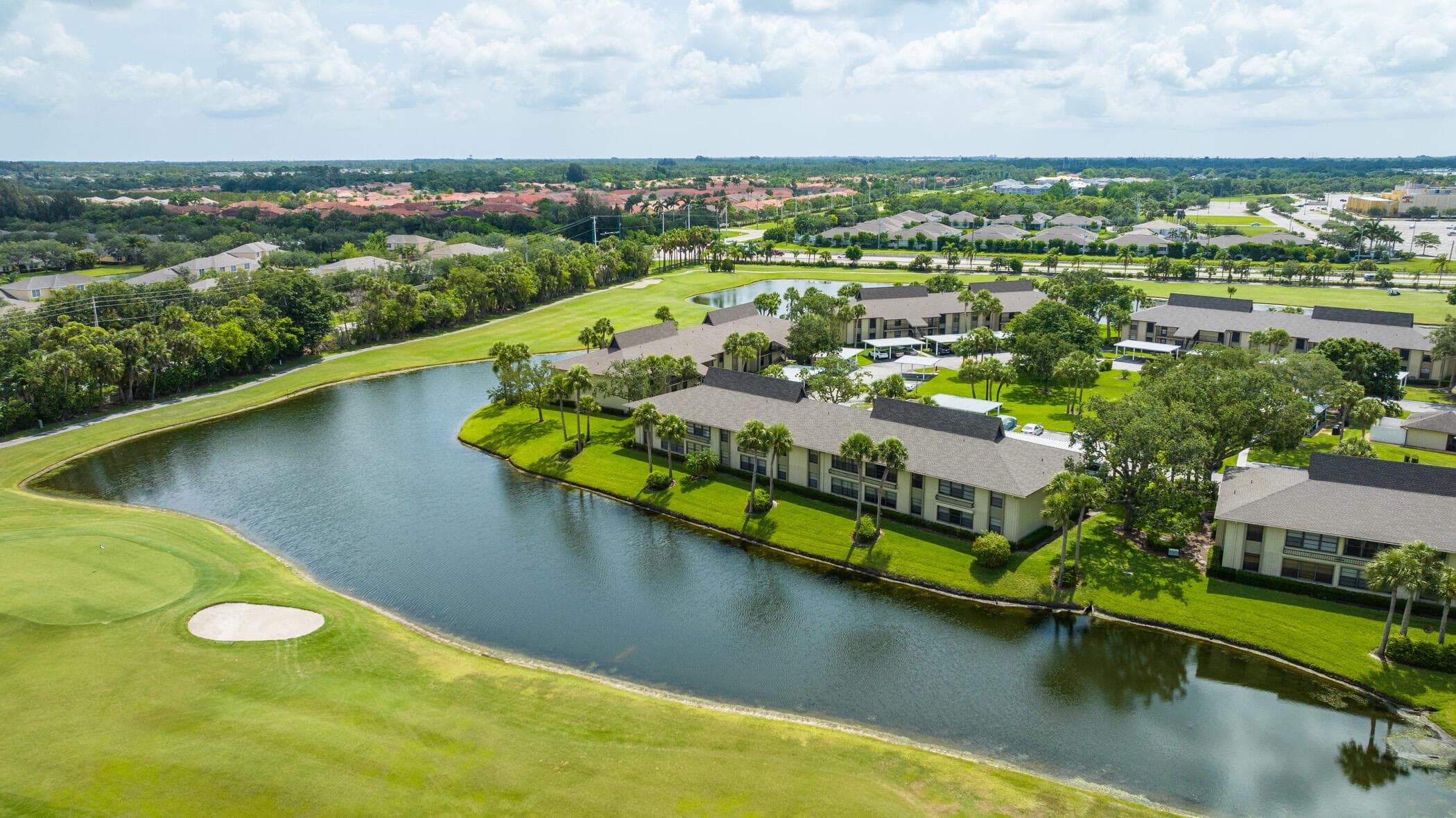 28 Plantation Drive 204, Vero Beach, FL 32966 — photo 33 of 59