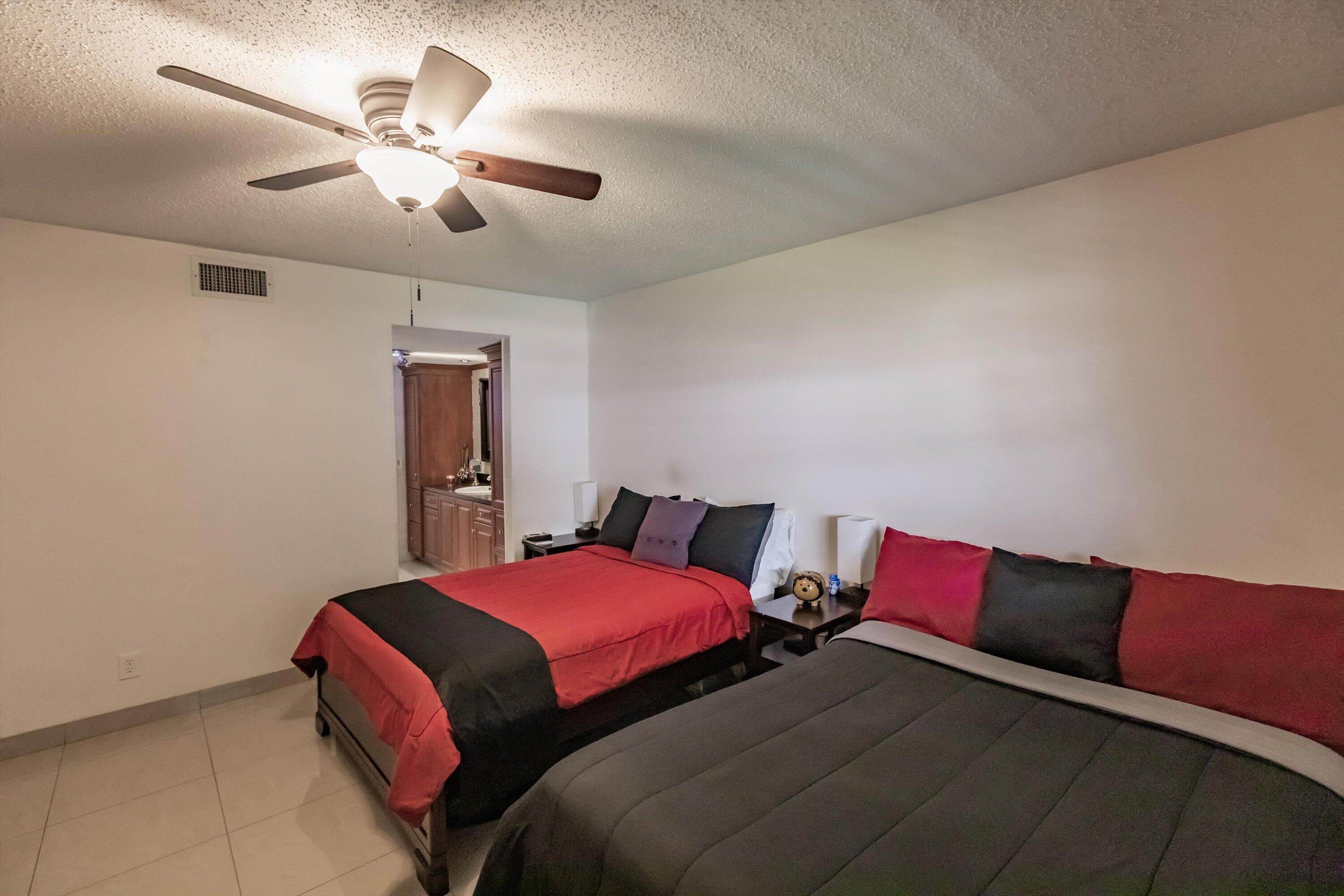 4270 NW 40th Street 105, Lauderdale Lakes, FL 33319 — photo 8 of 23
