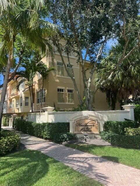 11750 Valencia Gardens Avenue, Palm Beach Gardens, FL 33410 — photo 1 of 11