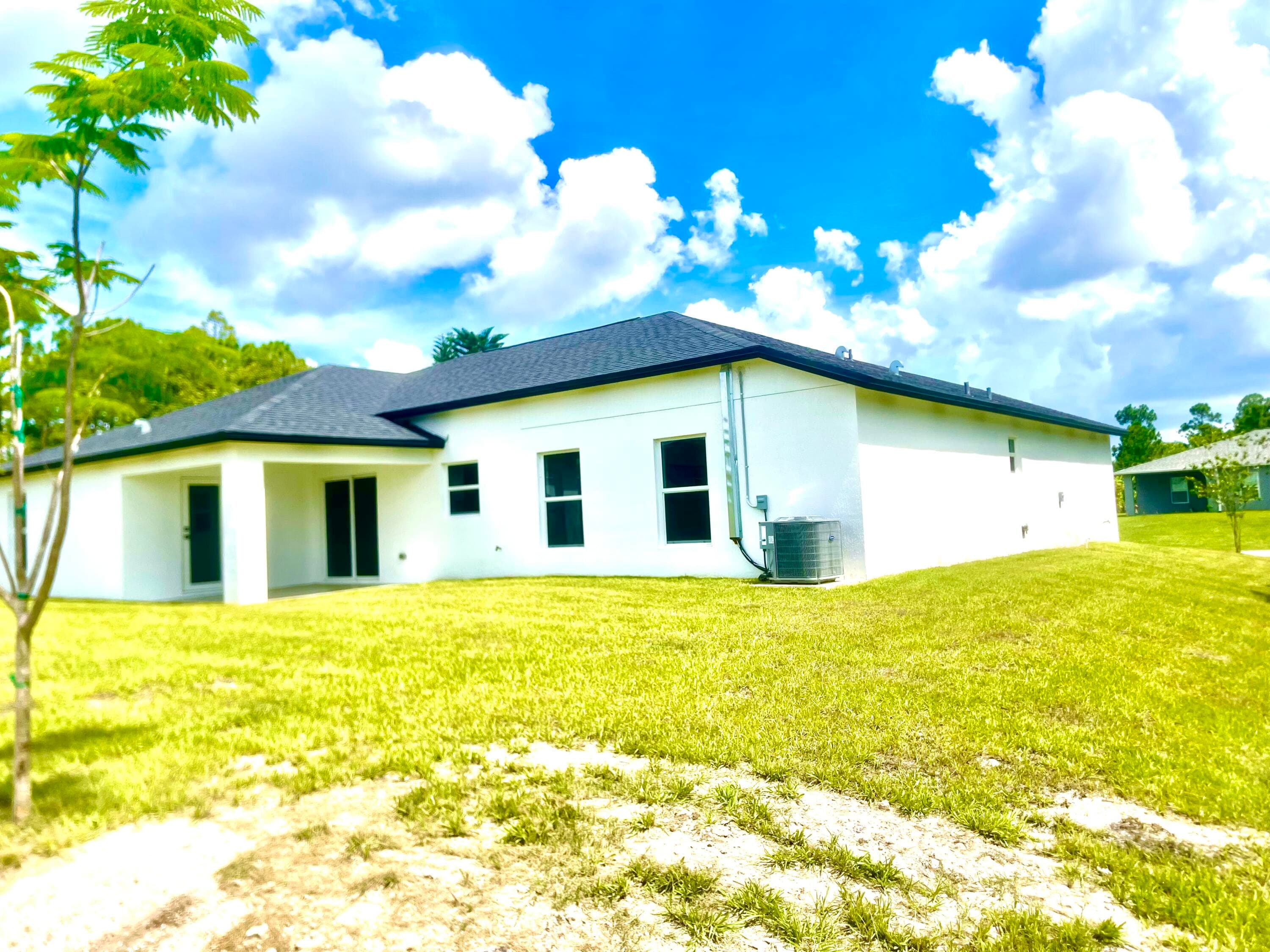1260 Larkspur Street SE, Palm Bay, FL 32909 — photo 4 of 20