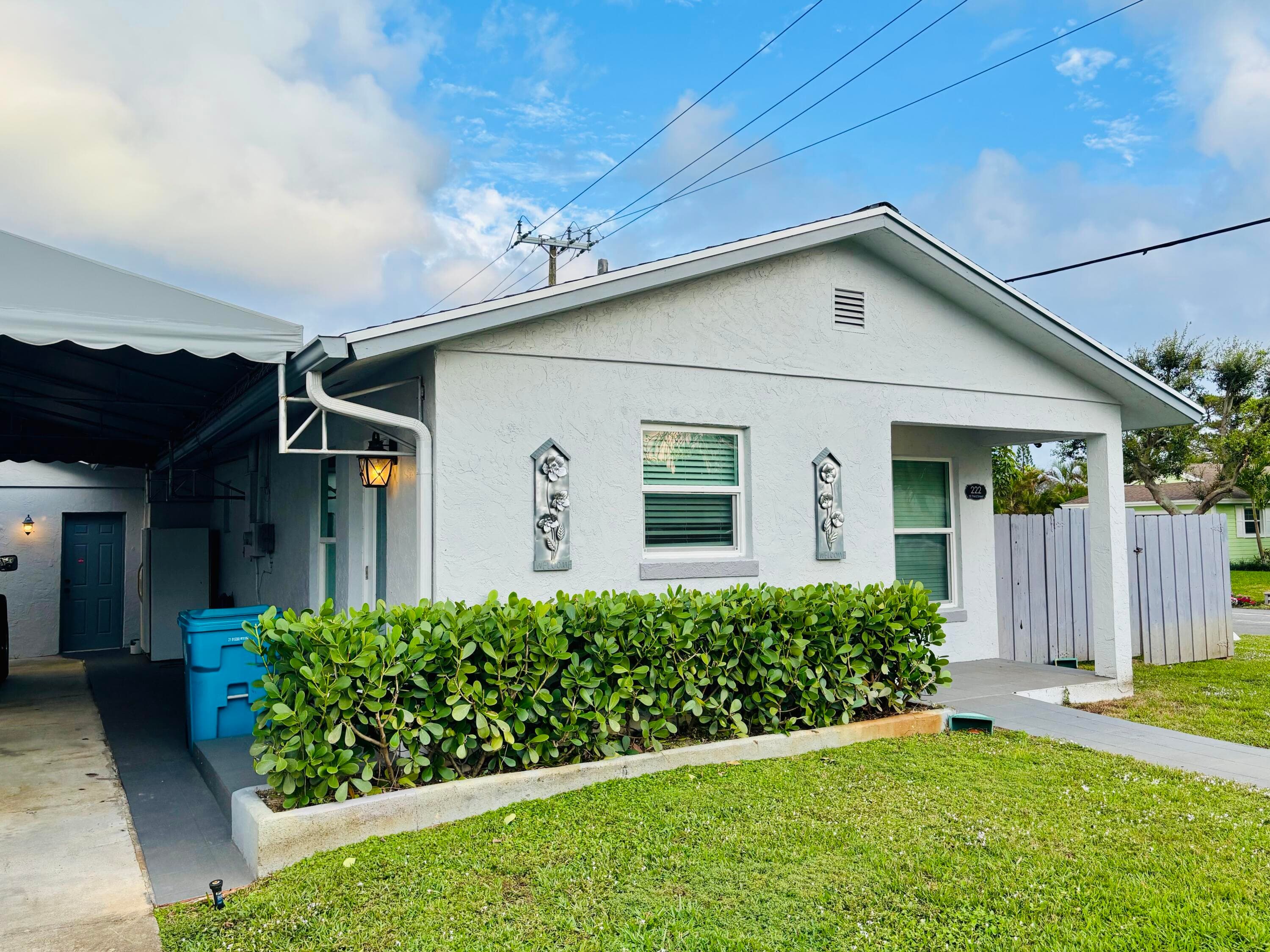 222 SE 3rd Street, Boynton Beach, FL 33435 — photo 2 of 40