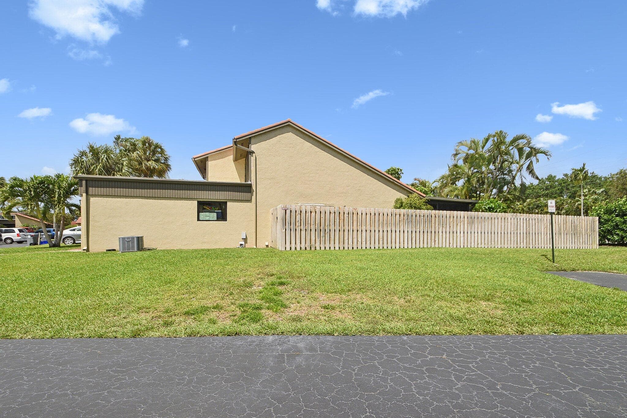 11063 Oakdale Road, Boynton Beach, FL 33437 — photo 19 of 59