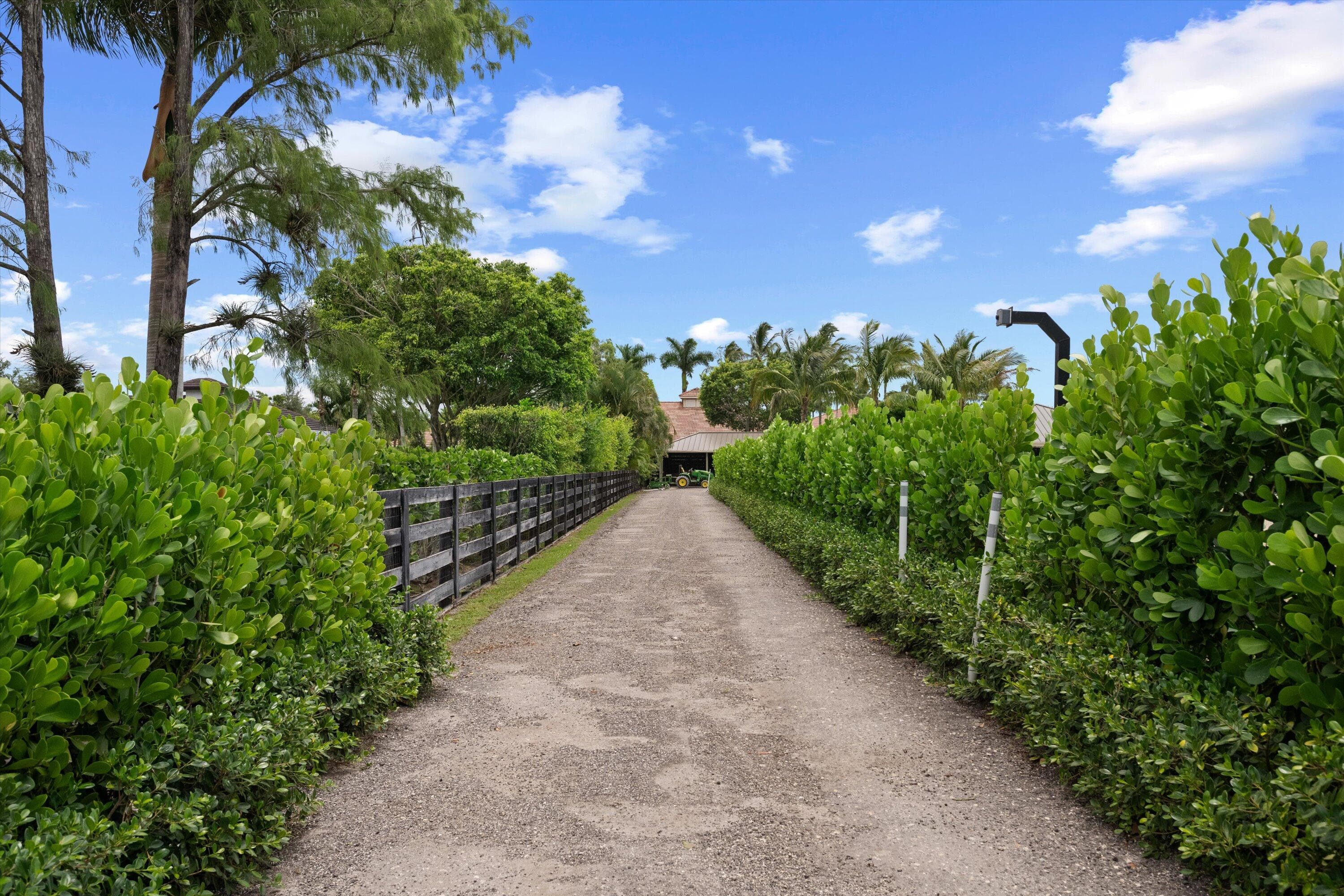 14410 Equestrian Way, Wellington, FL 33414 — photo 4 of 34