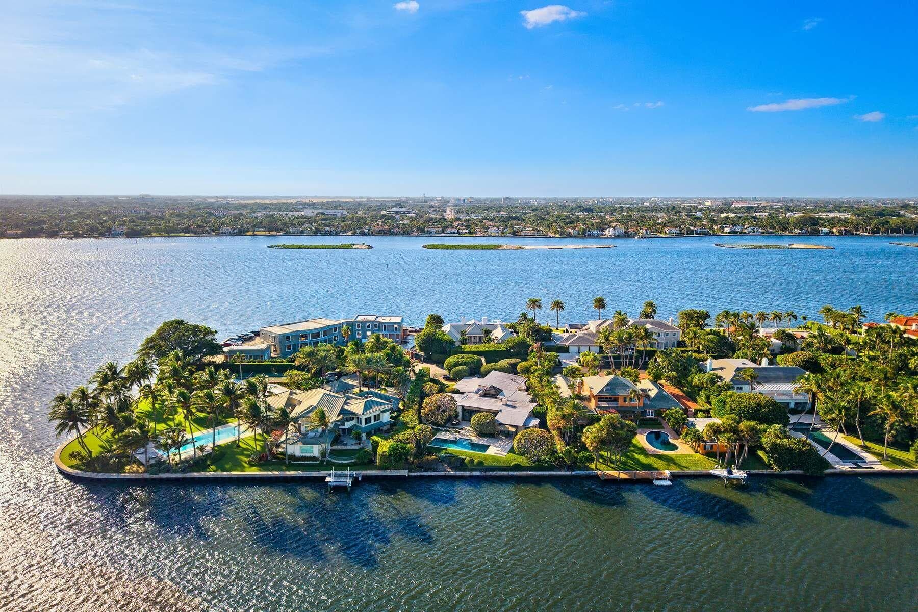 748 Island Drive, Palm Beach, FL 33480 — photo 1 of 24