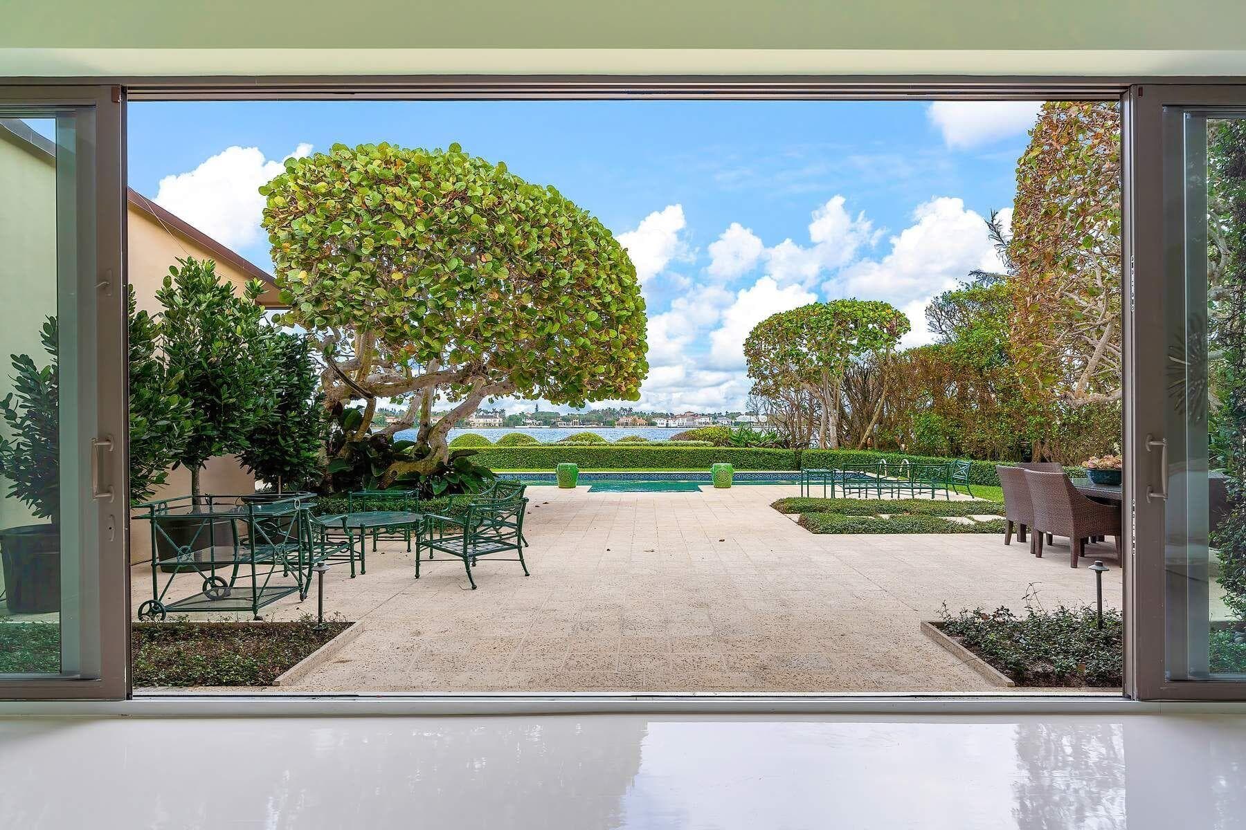 748 Island Drive, Palm Beach, FL 33480 — photo 17 of 24