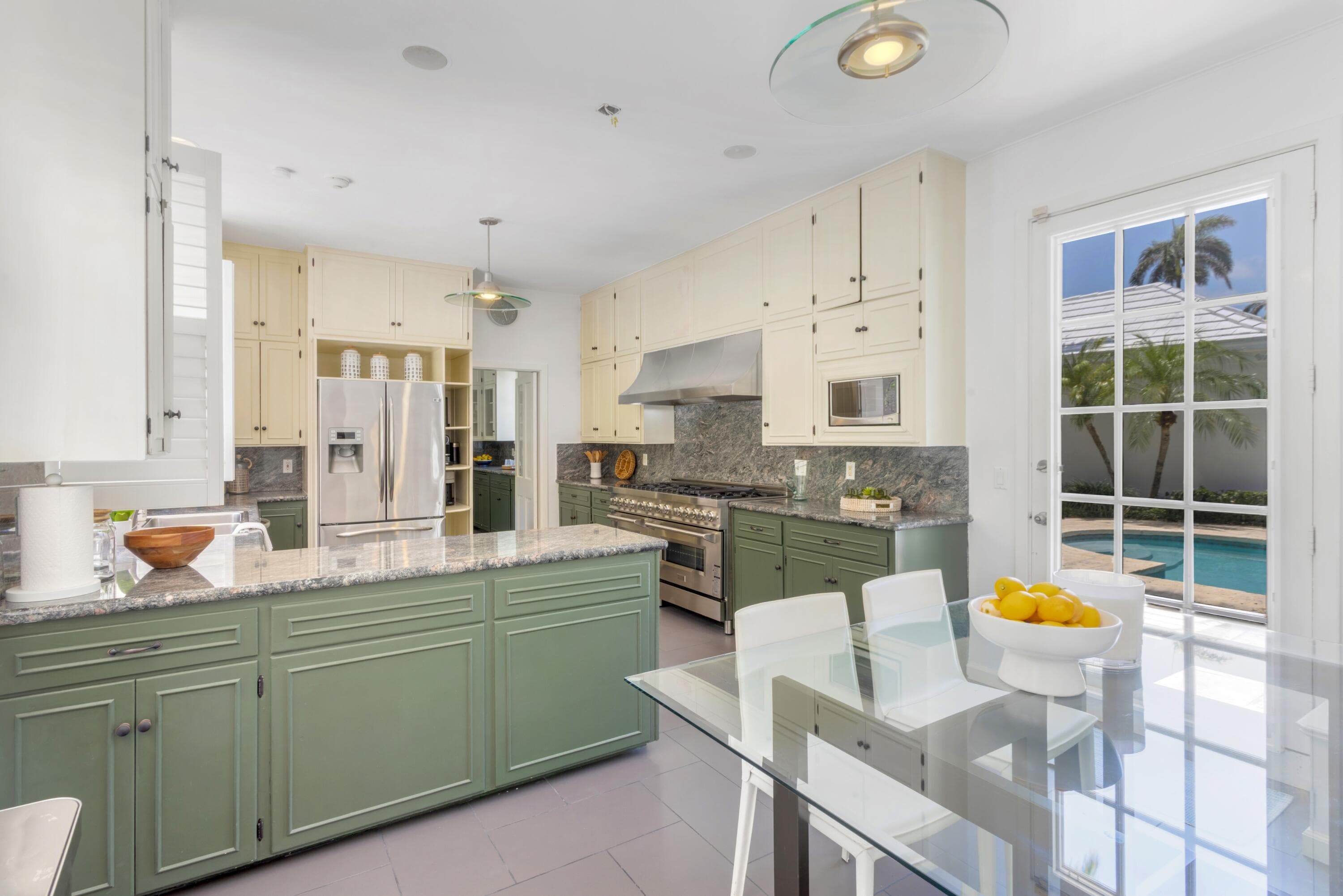 145 Clarendon Avenue, Palm Beach, FL 33480 — photo 17 of 39