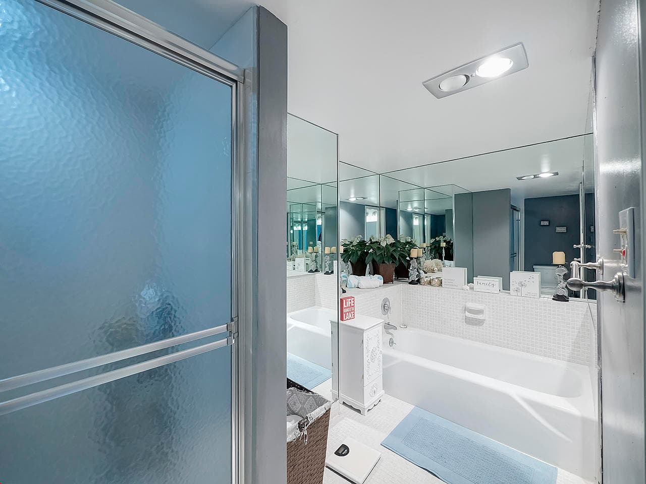 5380 N Ocean Drive 2e, Singer Island, FL 33404 — photo 13 of 30