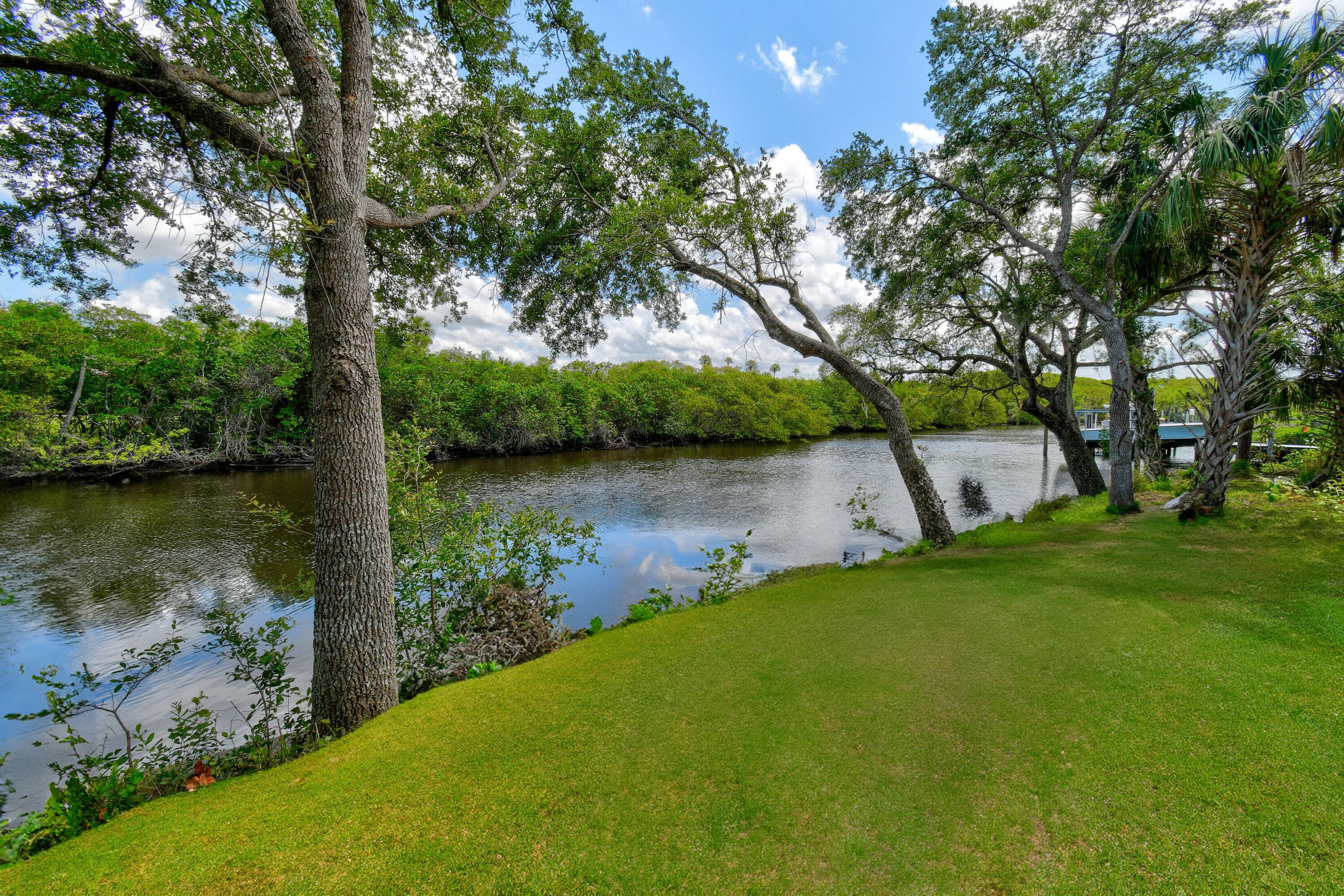332 SW Salerno Road, Stuart, FL 34997 — photo 12 of 17