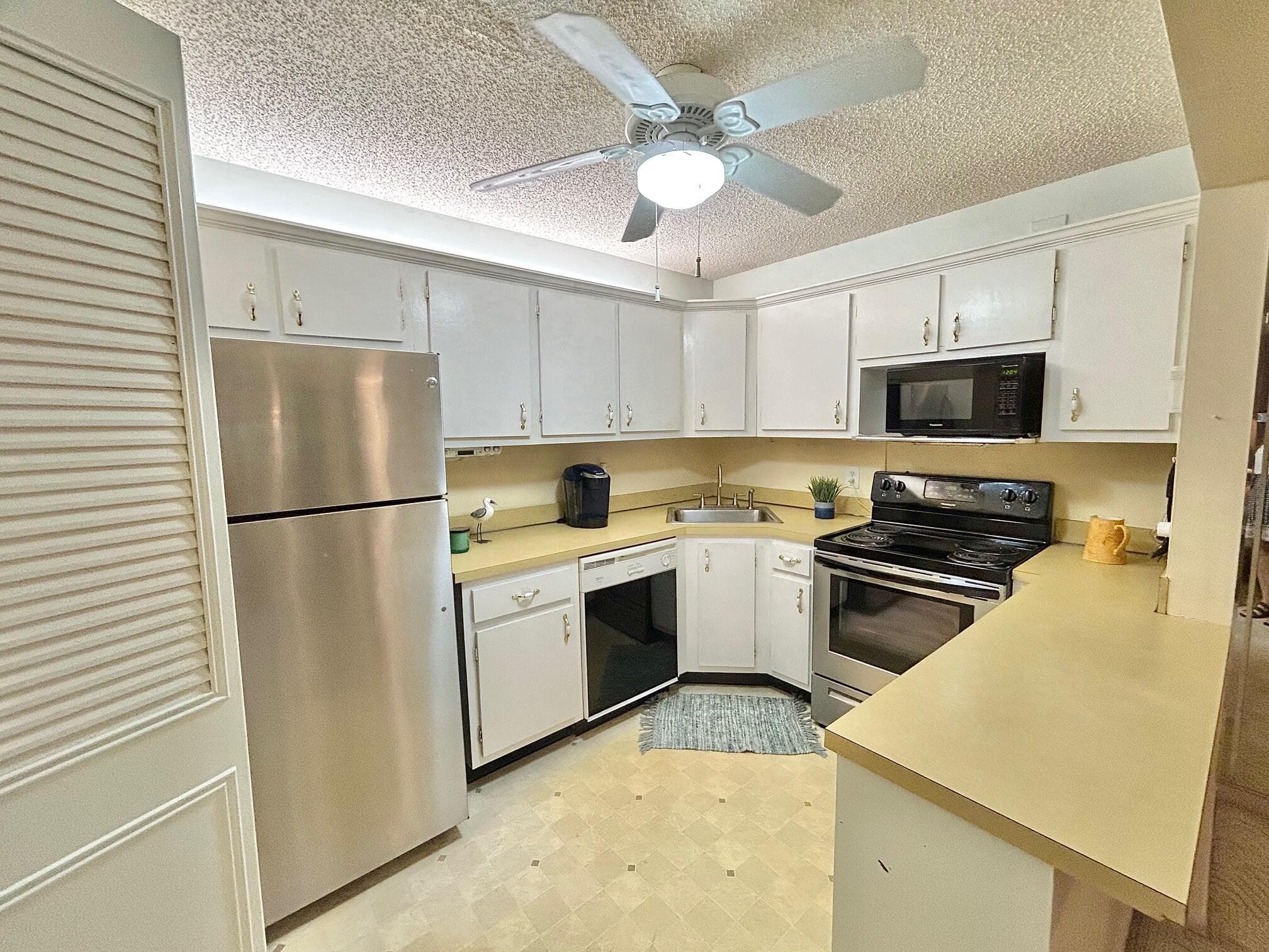 141 Lake Pine Circle A-2, Greenacres, FL 33463 — photo 3 of 54