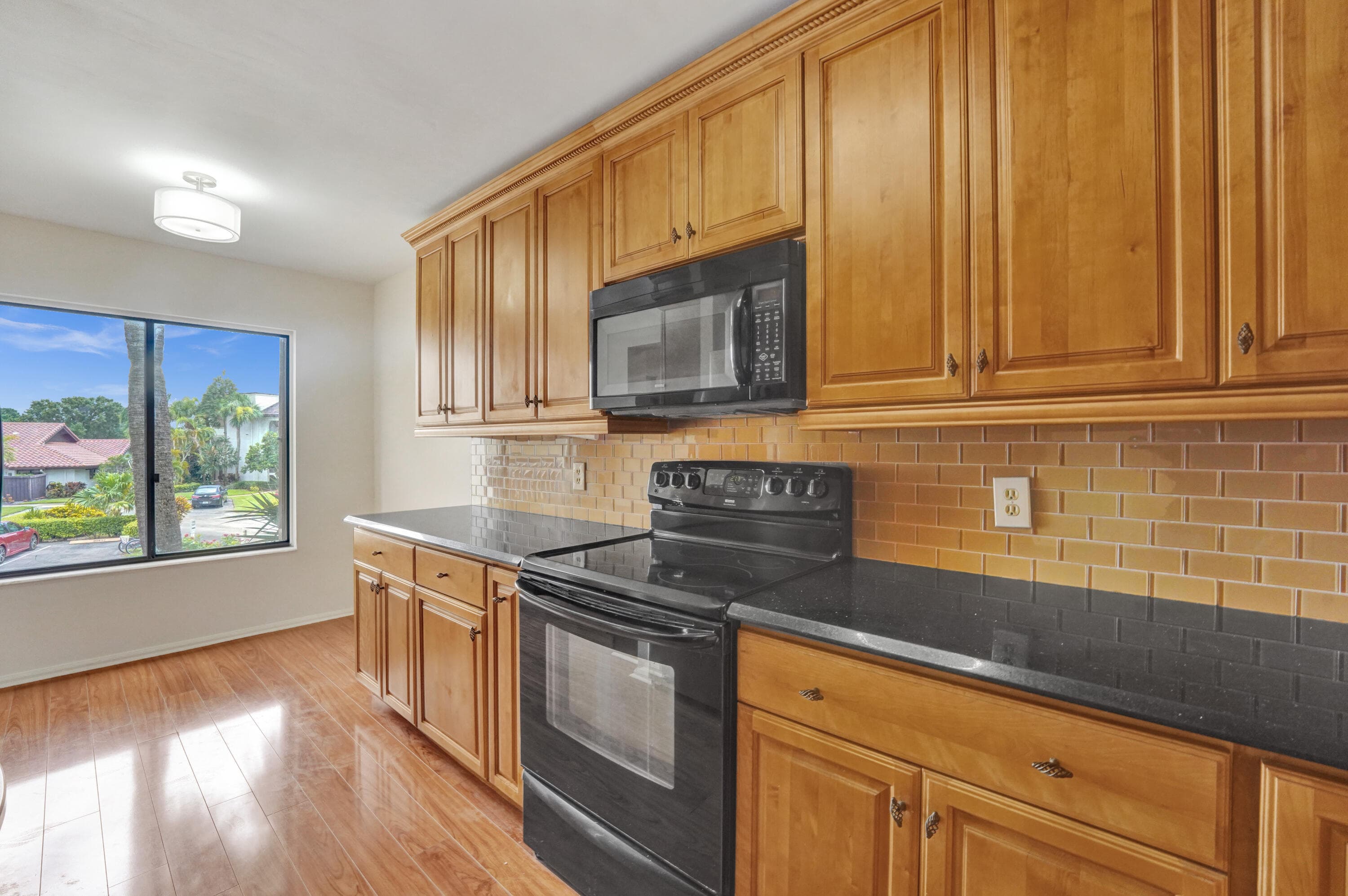 5306 Cedar Lake Drive 201, Boynton Beach, FL 33437 — photo 9 of 60