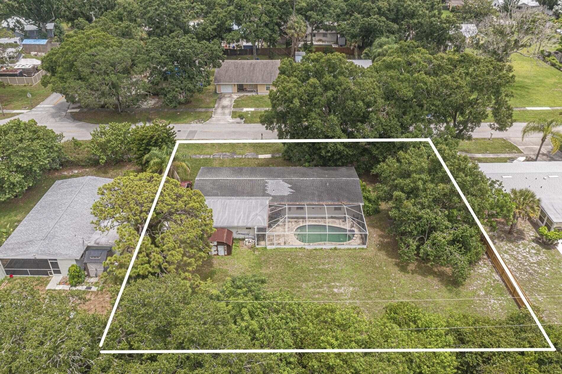 2185 32nd Avenue, Vero Beach, FL 32960 — photo 25 of 28