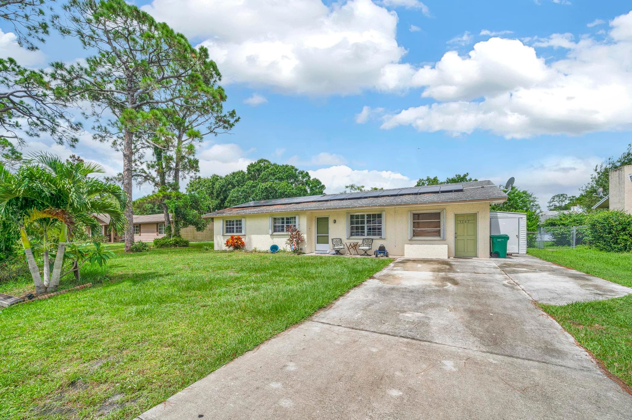 5107 Palm Drive, Fort Pierce, FL 34982 — photo 2 of 31