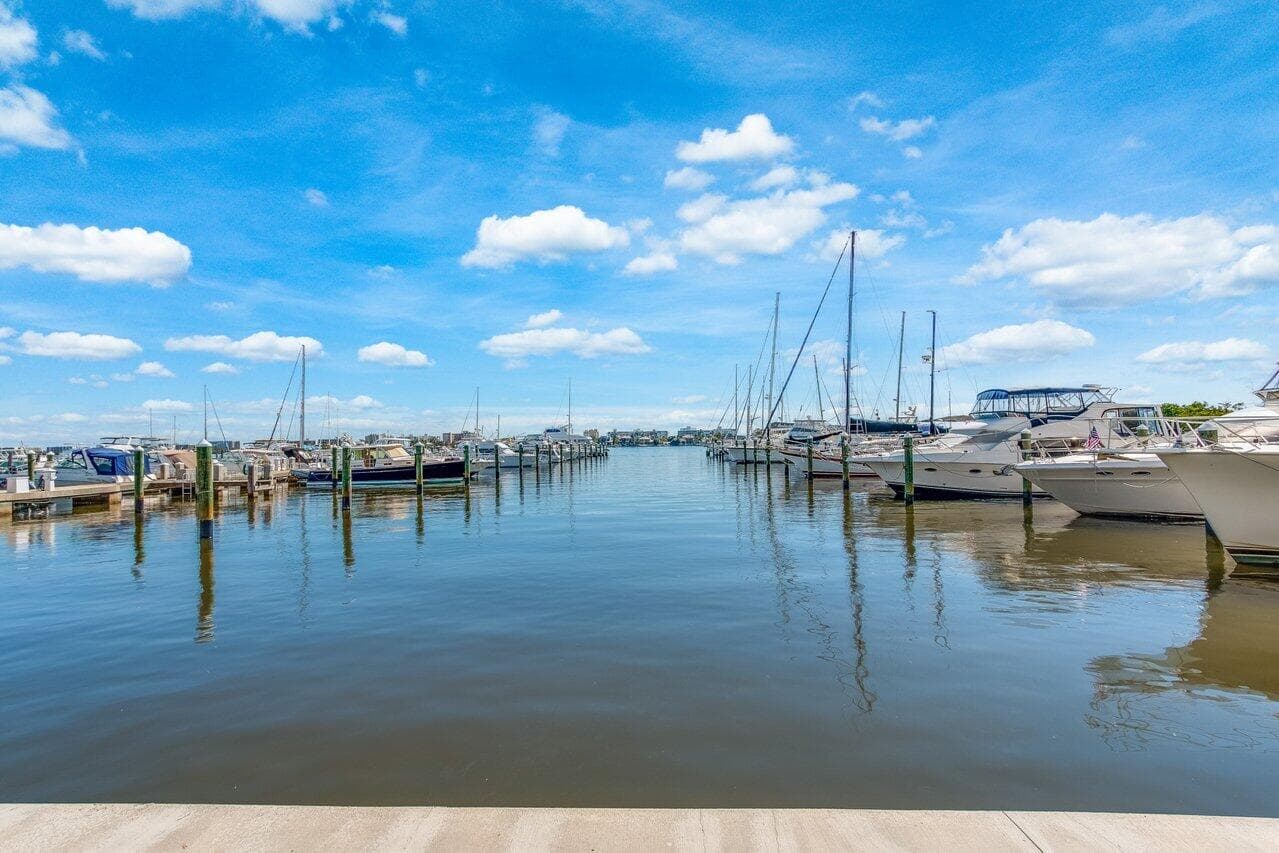 806 E Windward 301 Way 301, Lantana, FL 33462 — photo 44 of 45