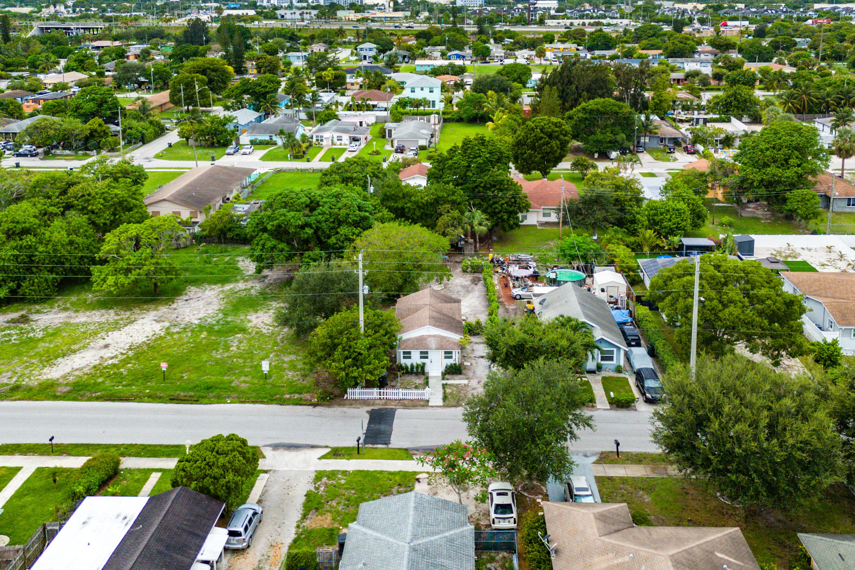 114 NW 10th Avenue, Delray Beach, FL 33444 — photo 24 of 33