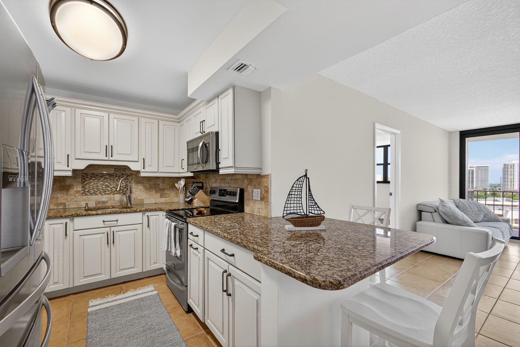 336 Golfview Road 905, North Palm Beach, FL 33408 — photo 15 of 51