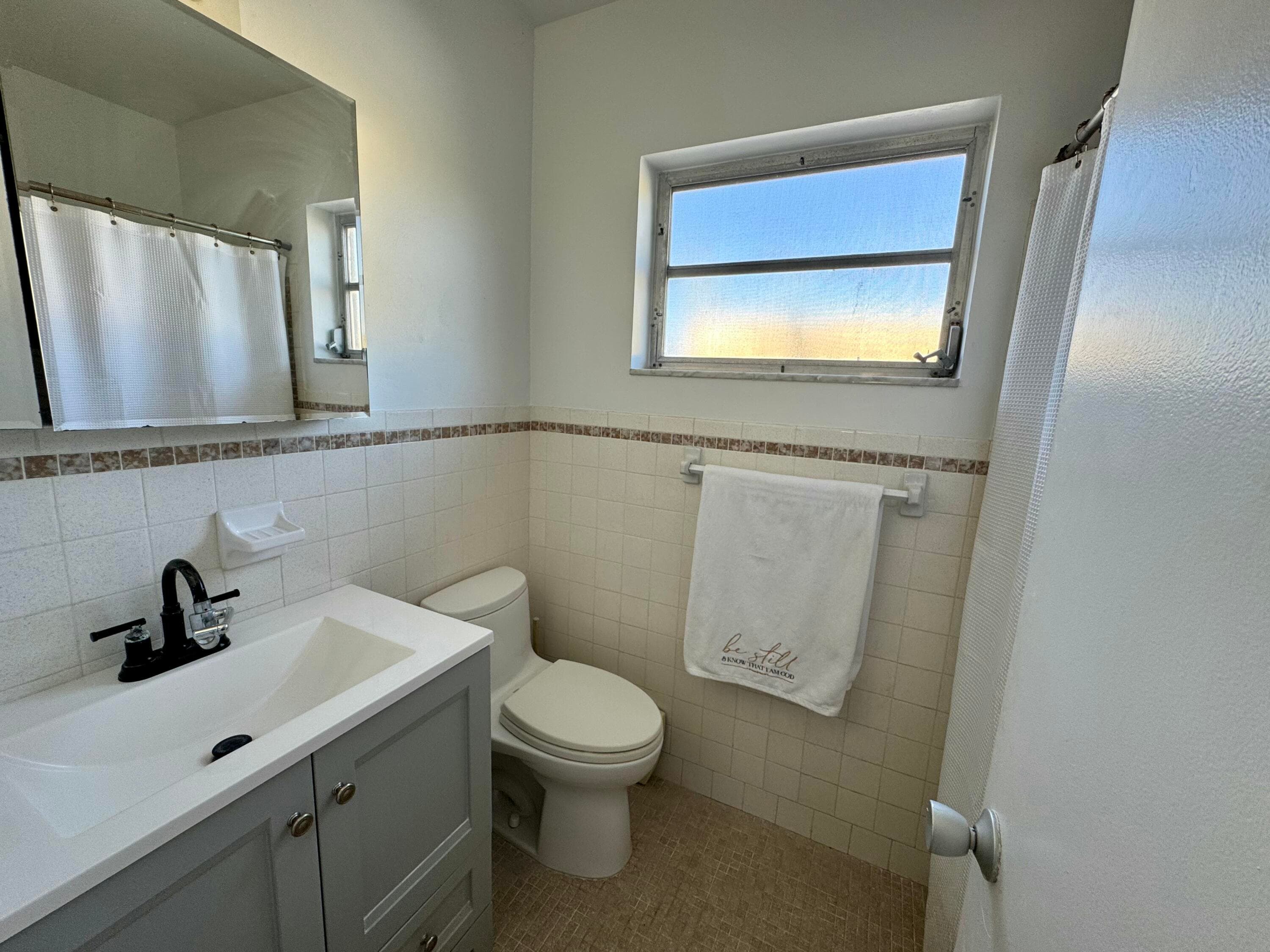 30 S J Street 16, Lake Worth Beach, FL 33460 — photo 8 of 10
