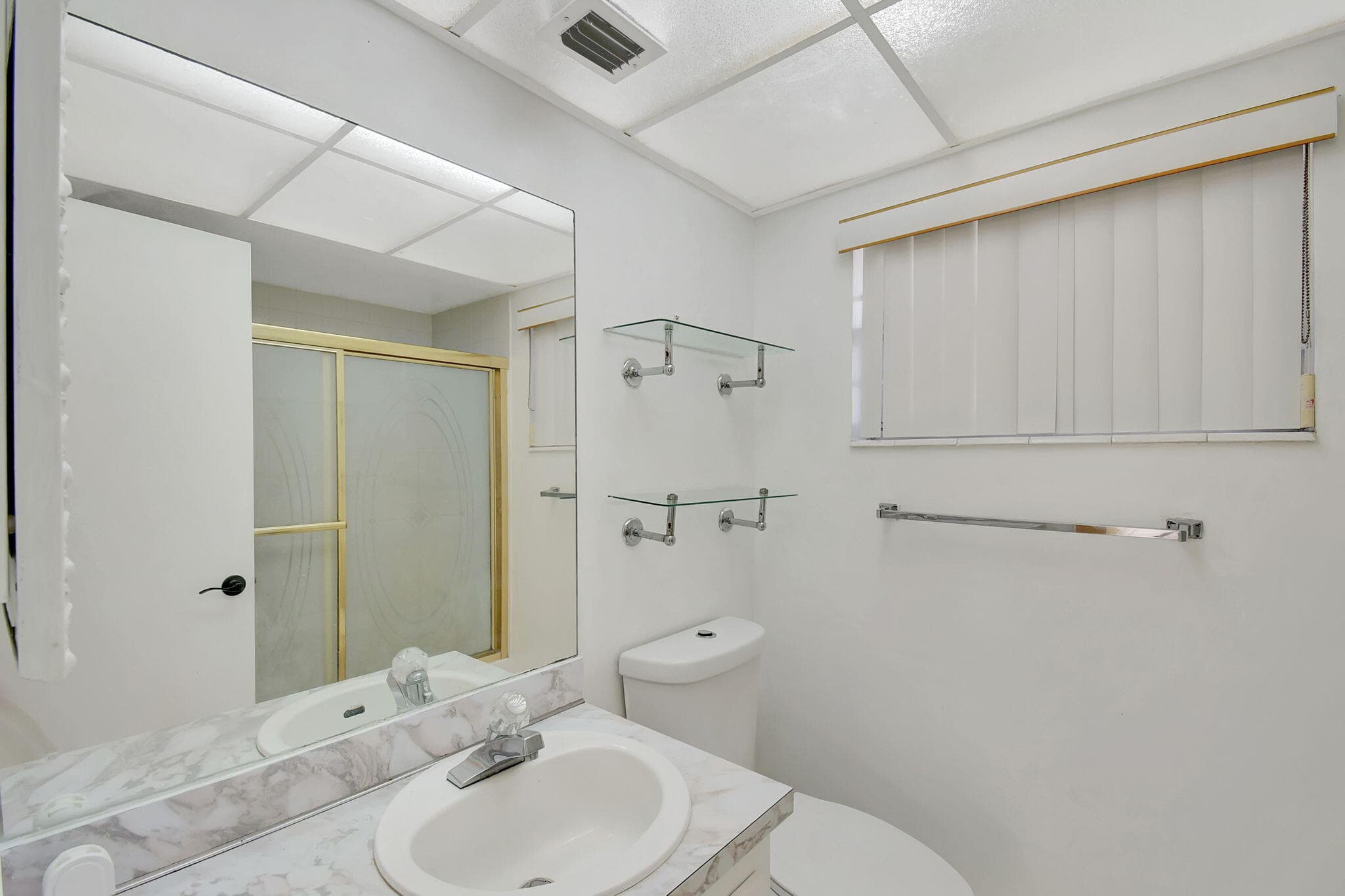 3090 NW 46th Avenue 105c, Lauderdale Lakes, FL 33313 — photo 22 of 42