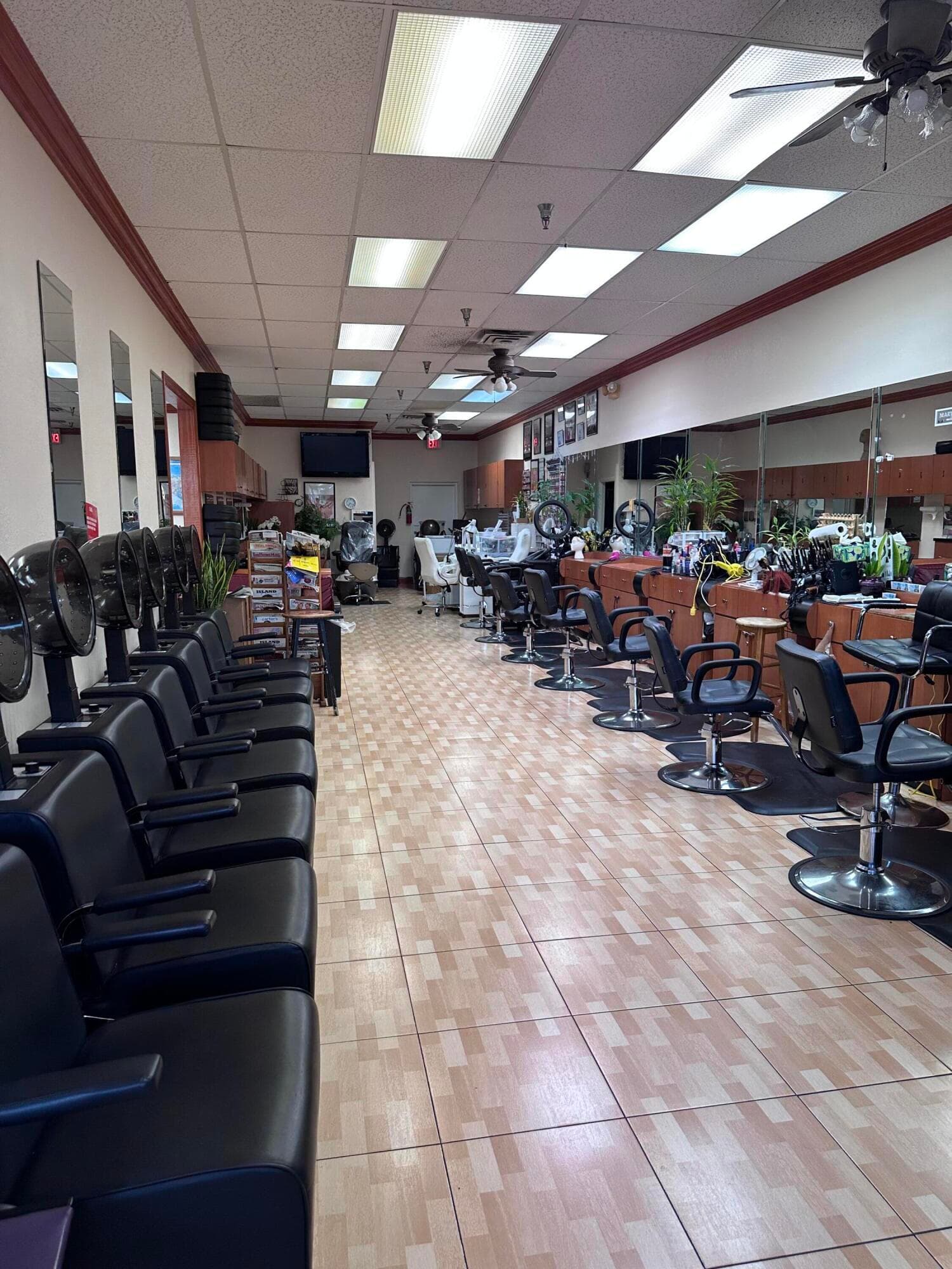 Business in Miramar — photo 7 of 10