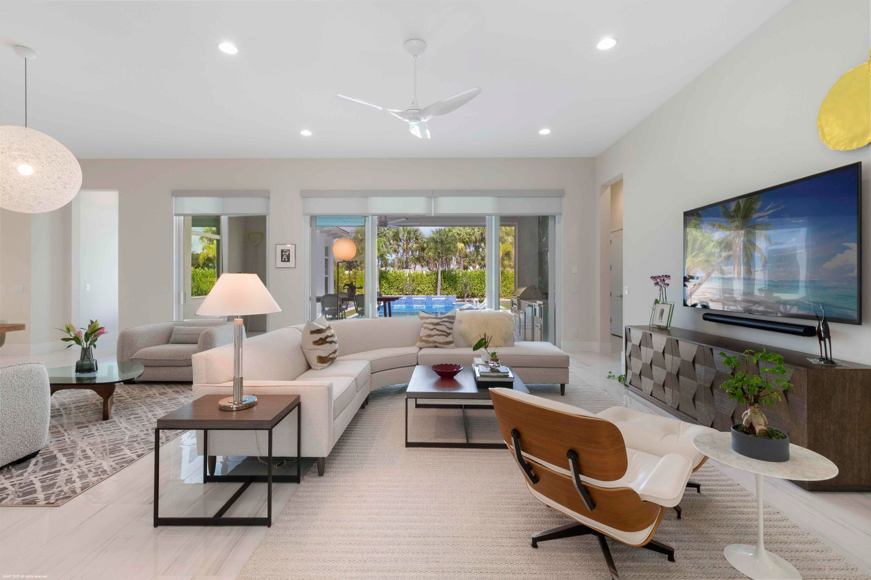 9372 Coral Isles Circle, Palm Beach Gardens, FL 33412 — photo 9 of 60