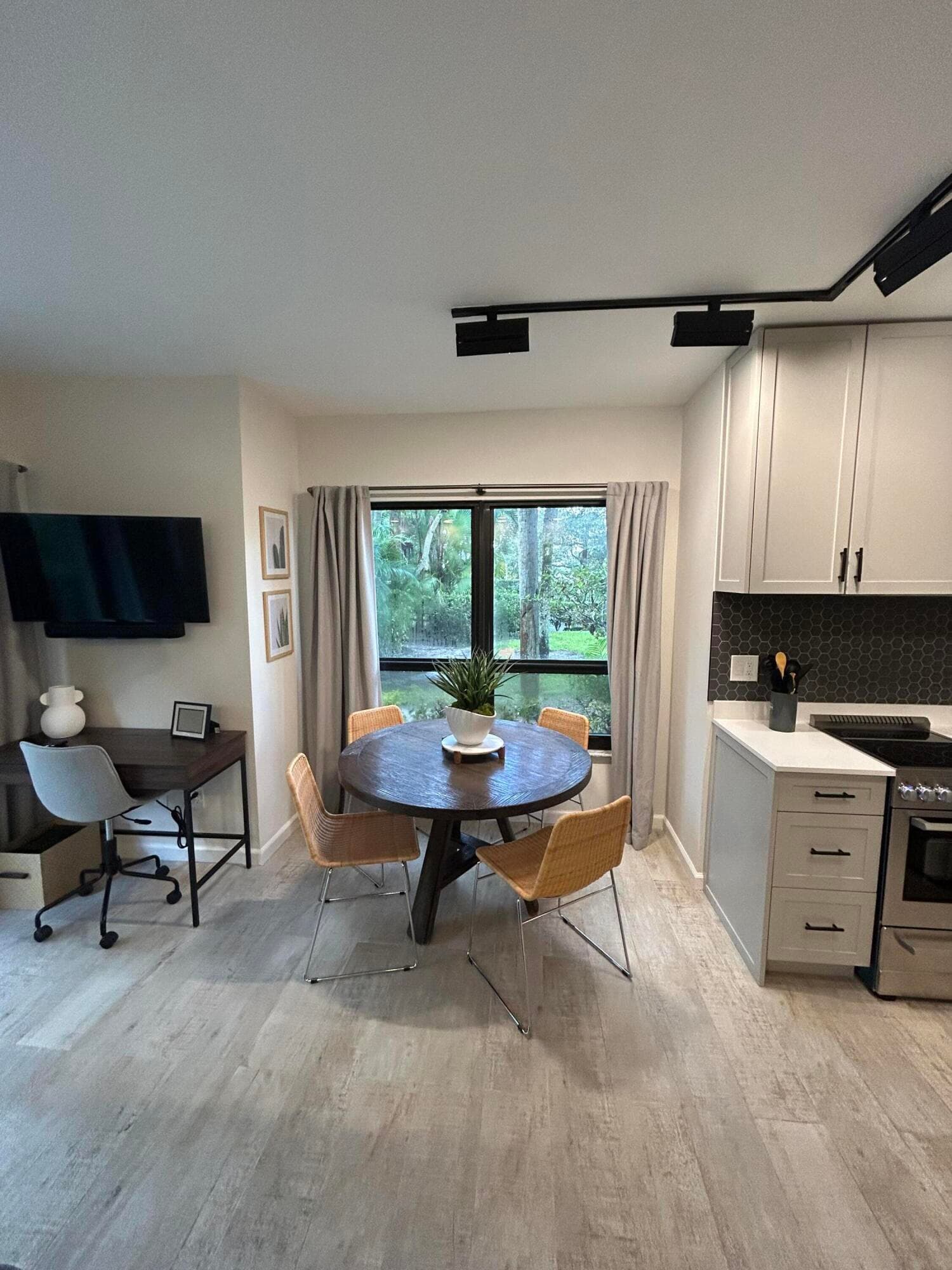 13334 Polo Club Road 203, Wellington, FL 33414 — photo 10 of 19