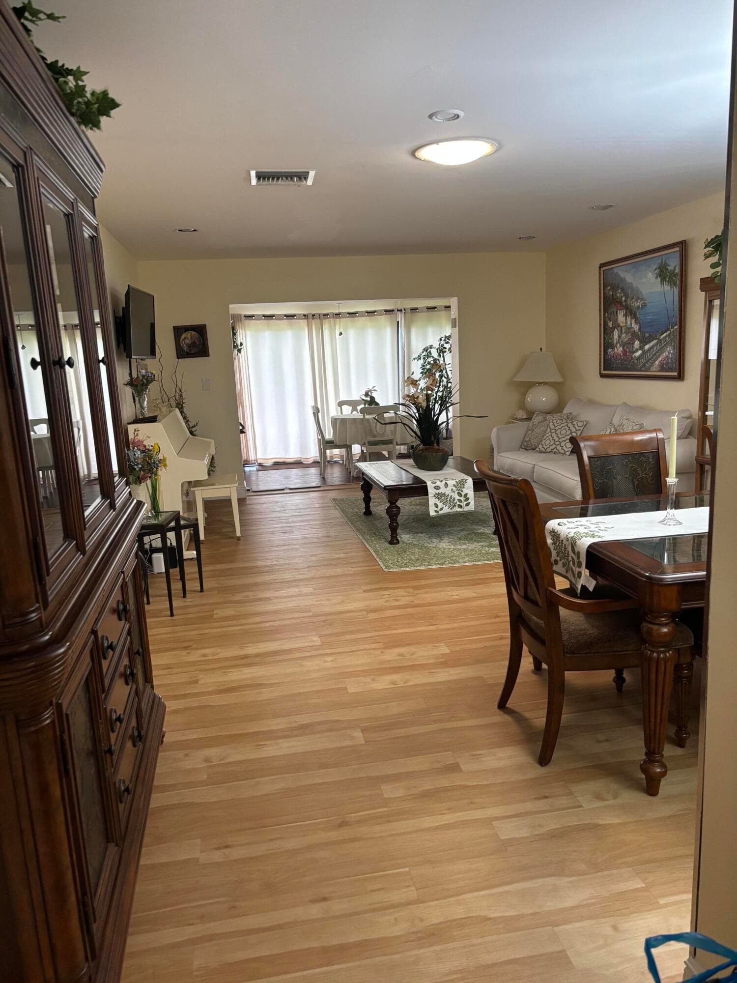 143 Lake Susan Drive, West Palm Beach, FL 33411 — photo 6 of 35