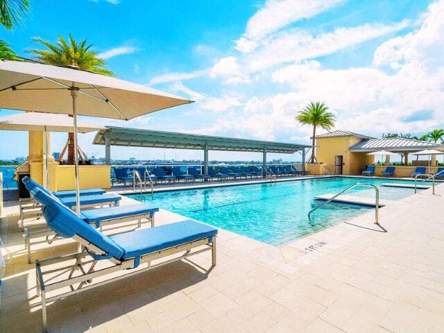 2650 Lake Shore Drive 1705, Riviera Beach, FL 33404 — photo 32 of 33