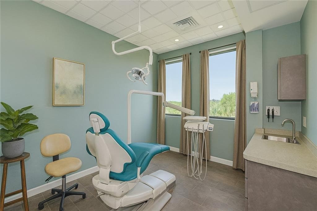 3755 7th Terrace 303 Suite A, Vero Beach, FL 32960 — photo 14 of 36