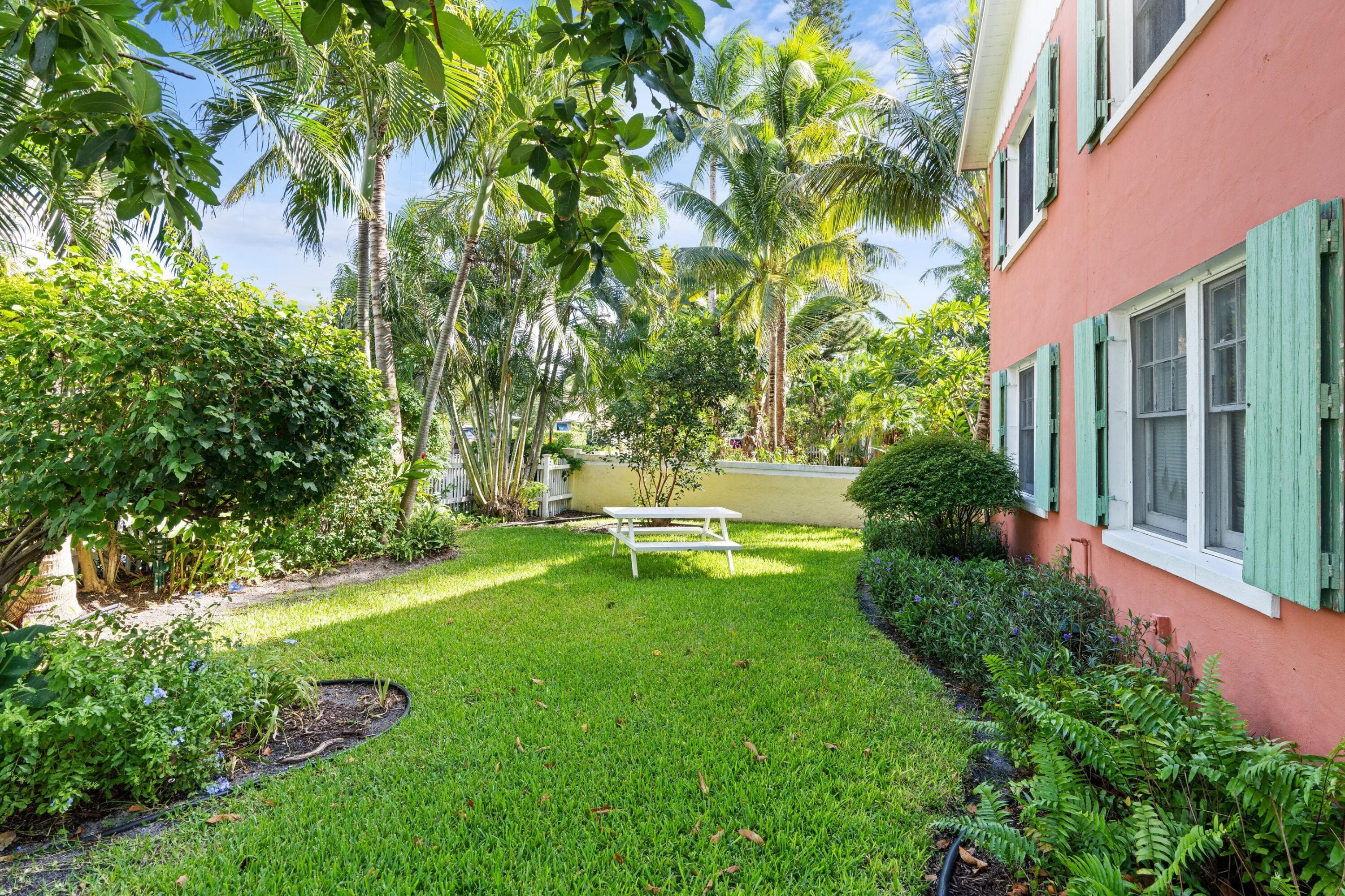102 SE 7th Avenue Villa 4, Delray Beach, FL 33483 — photo 20 of 23