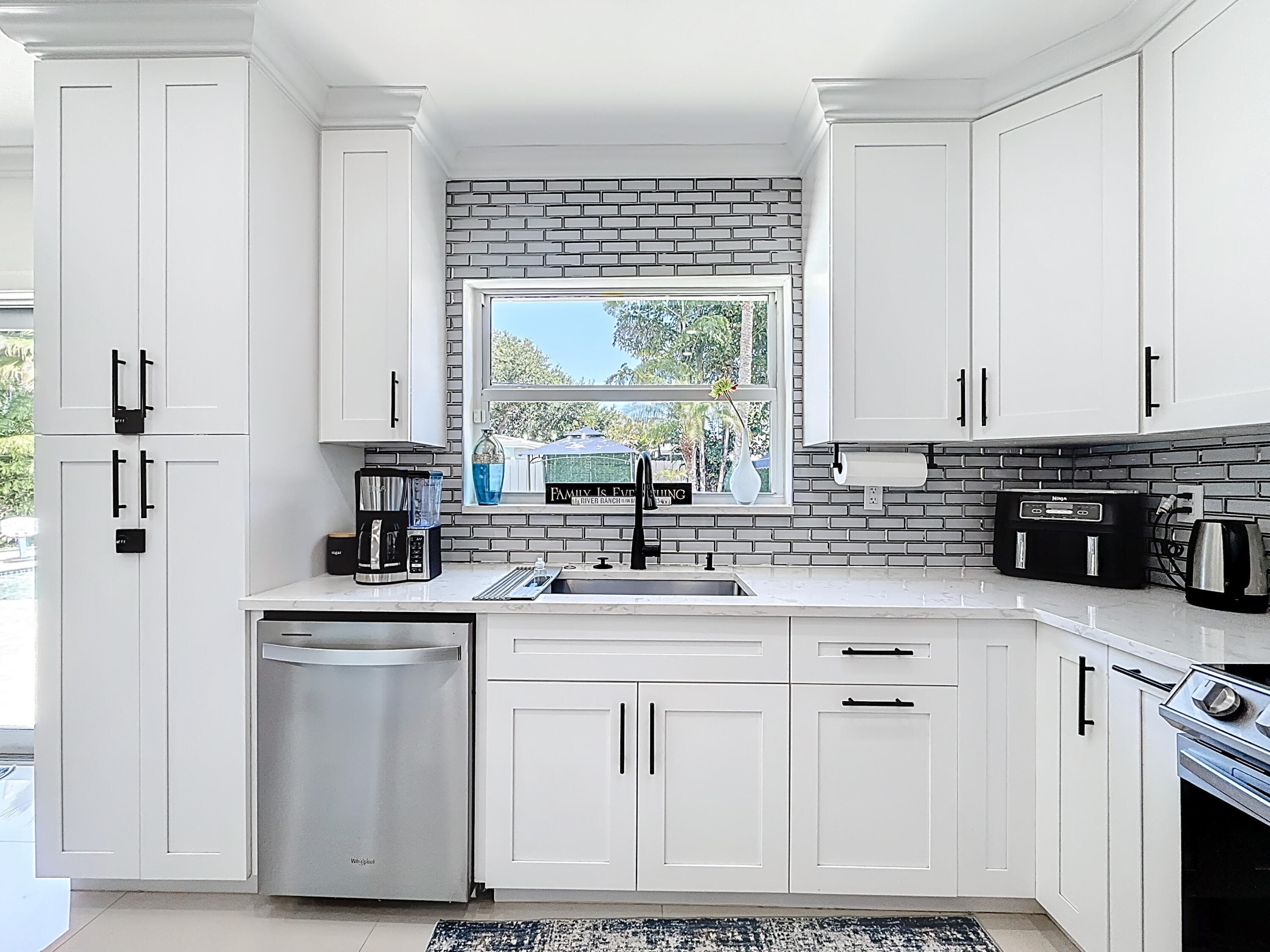 2601 NE 18th Street, Pompano Beach, FL 33062 — photo 17 of 76