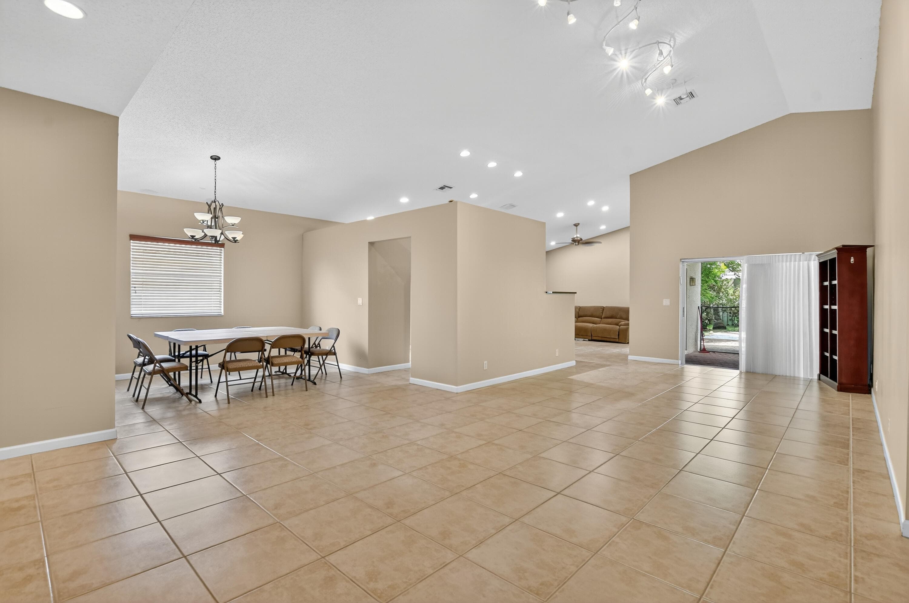 3511 NW 4th Avenue, Boca Raton, FL 33431 — photo 24 of 27