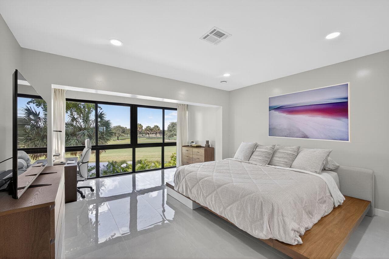 1731 Presidential Way C-203, West Palm Beach, FL 33401 — photo 25 of 58