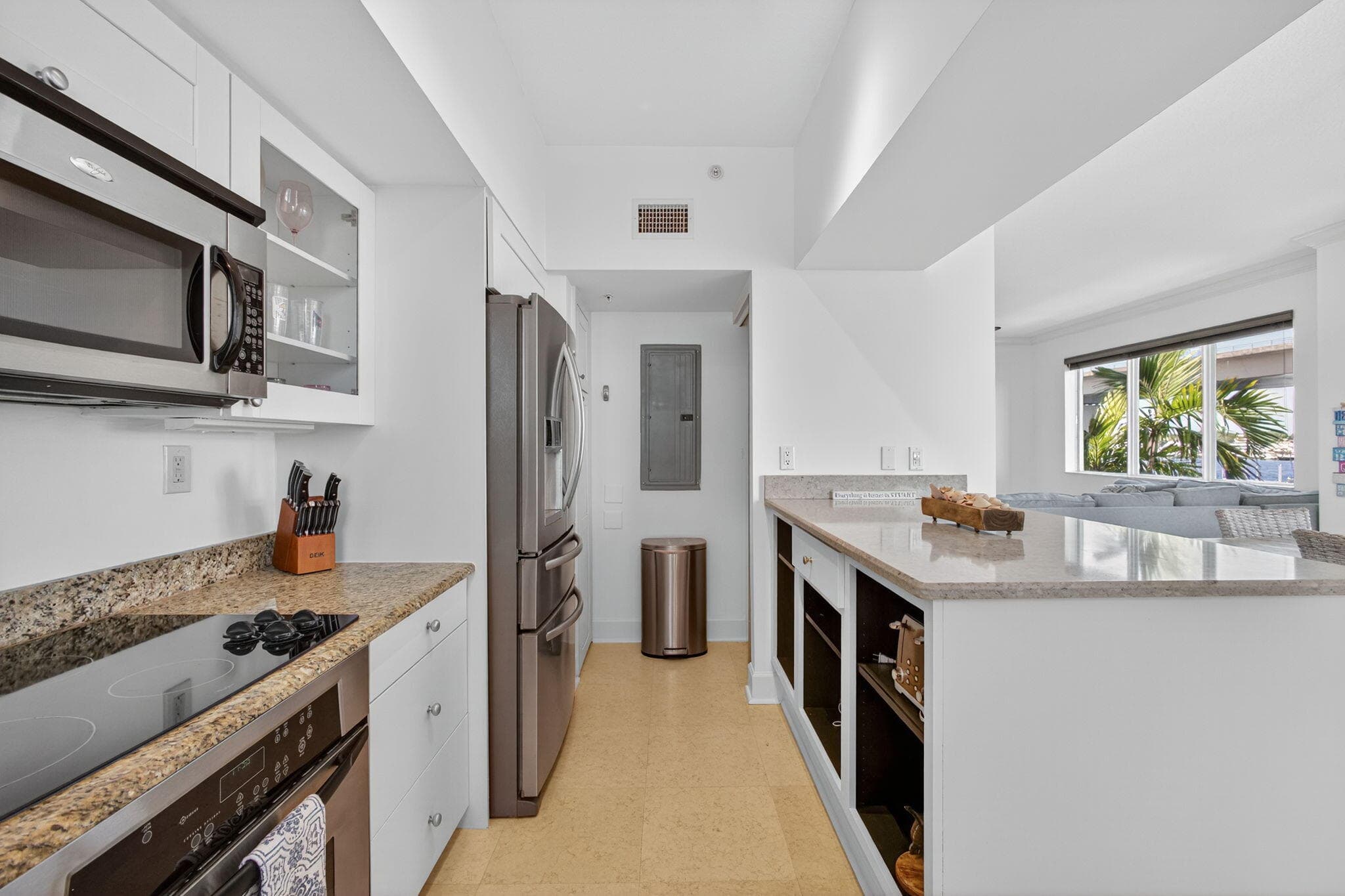 275 NW Flagler Avenue 204, Stuart, FL 34994 — photo 14 of 61