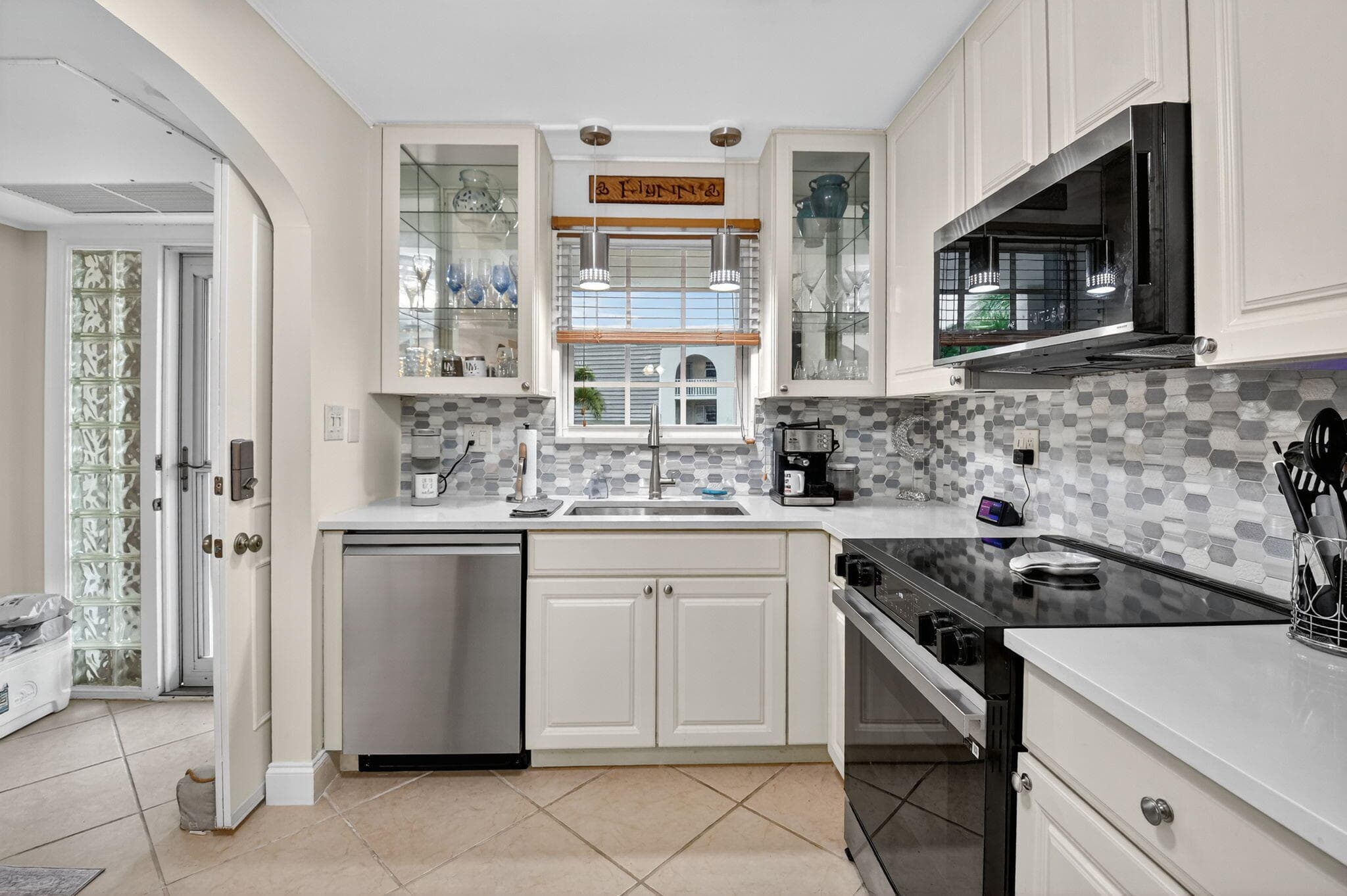 769 Jeffery Street 2-203, Boca Raton, FL 33487 — photo 4 of 59