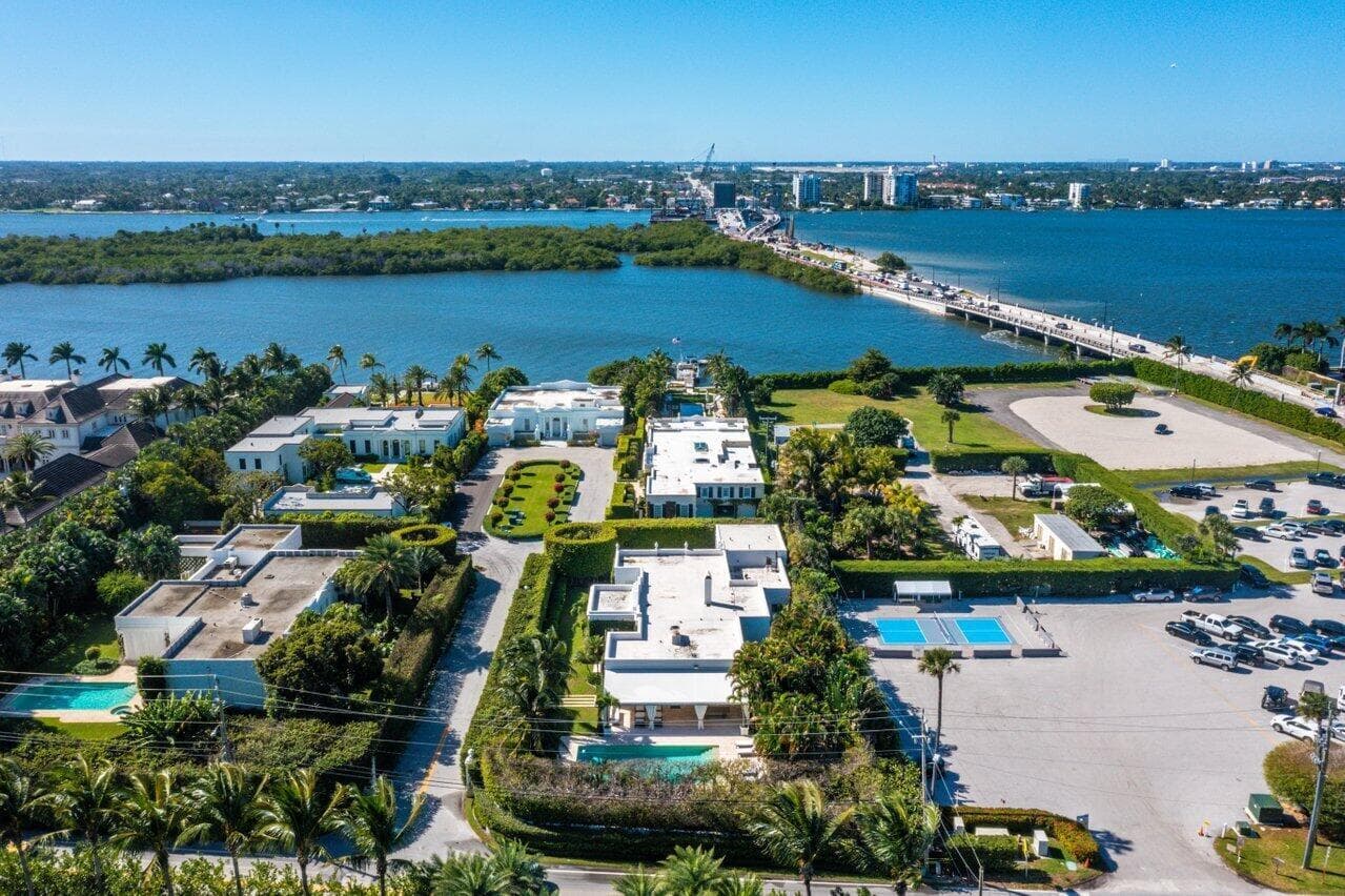 100 Regents Park Road, Palm Beach, FL 33480 — photo 43 of 44