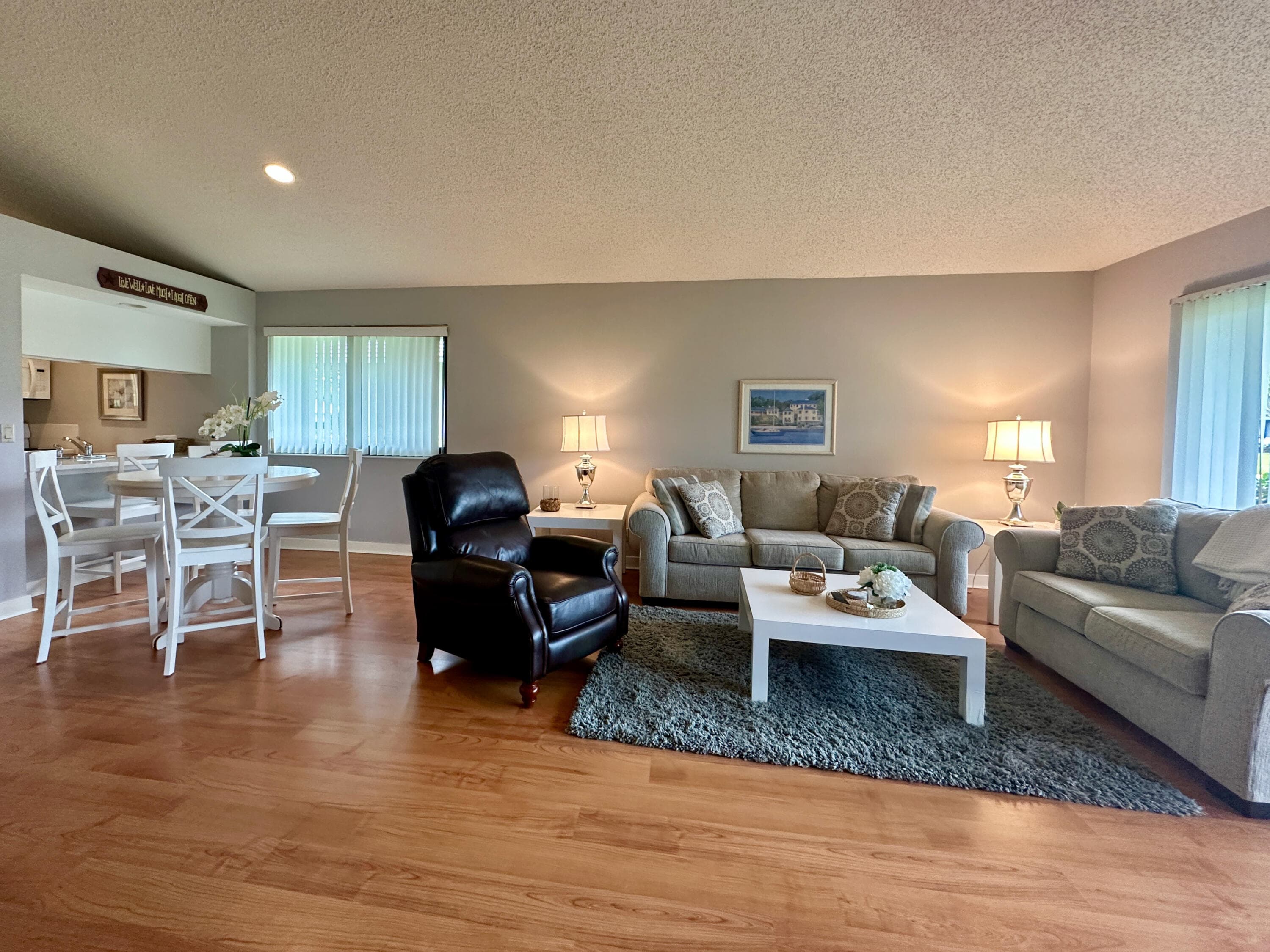 305 Club Drive, Palm Beach Gardens, FL 33418 — photo 2 of 14