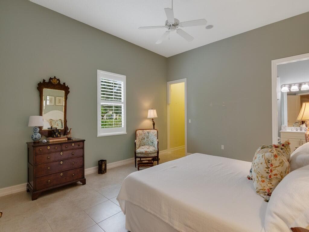 1225 Riverwind Circle, Vero Beach, FL 32967 — photo 17 of 35