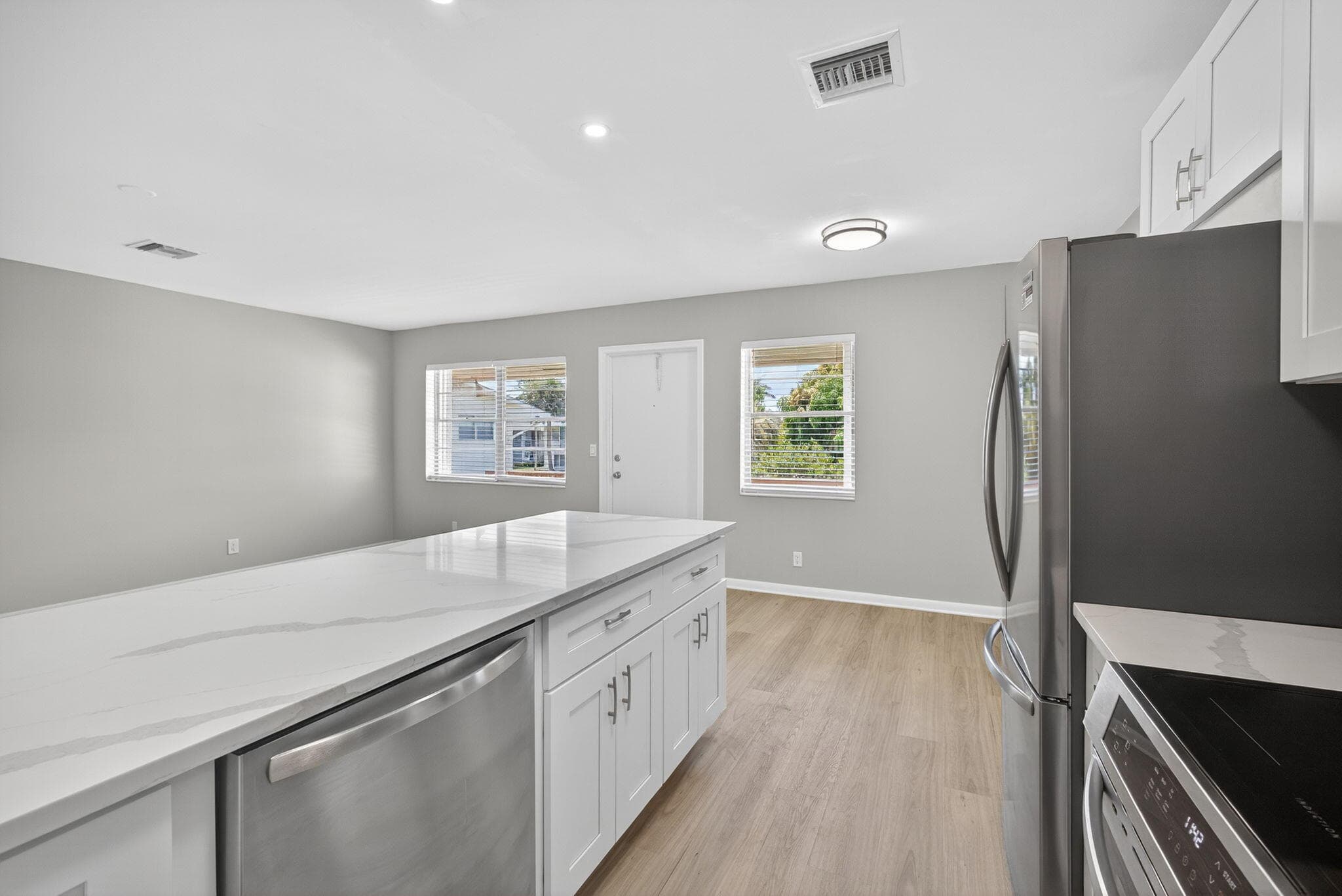42 Easthampton B, West Palm Beach, FL 33417 — photo 12 of 37