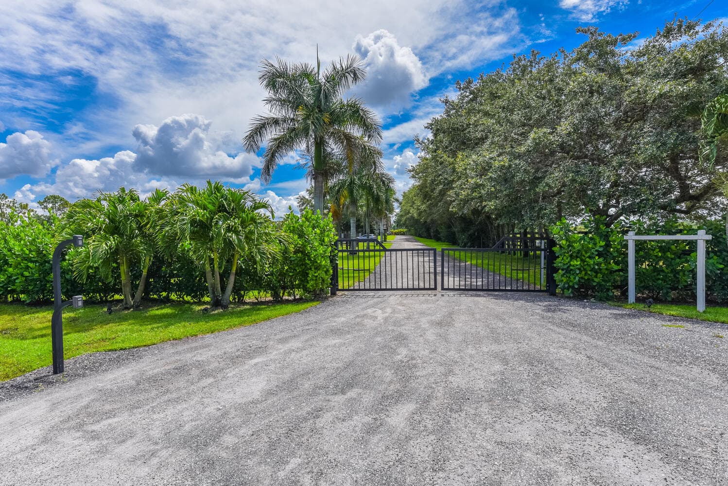 2780 Skipiks Way, Wellington, FL 33470 — photo 2 of 42