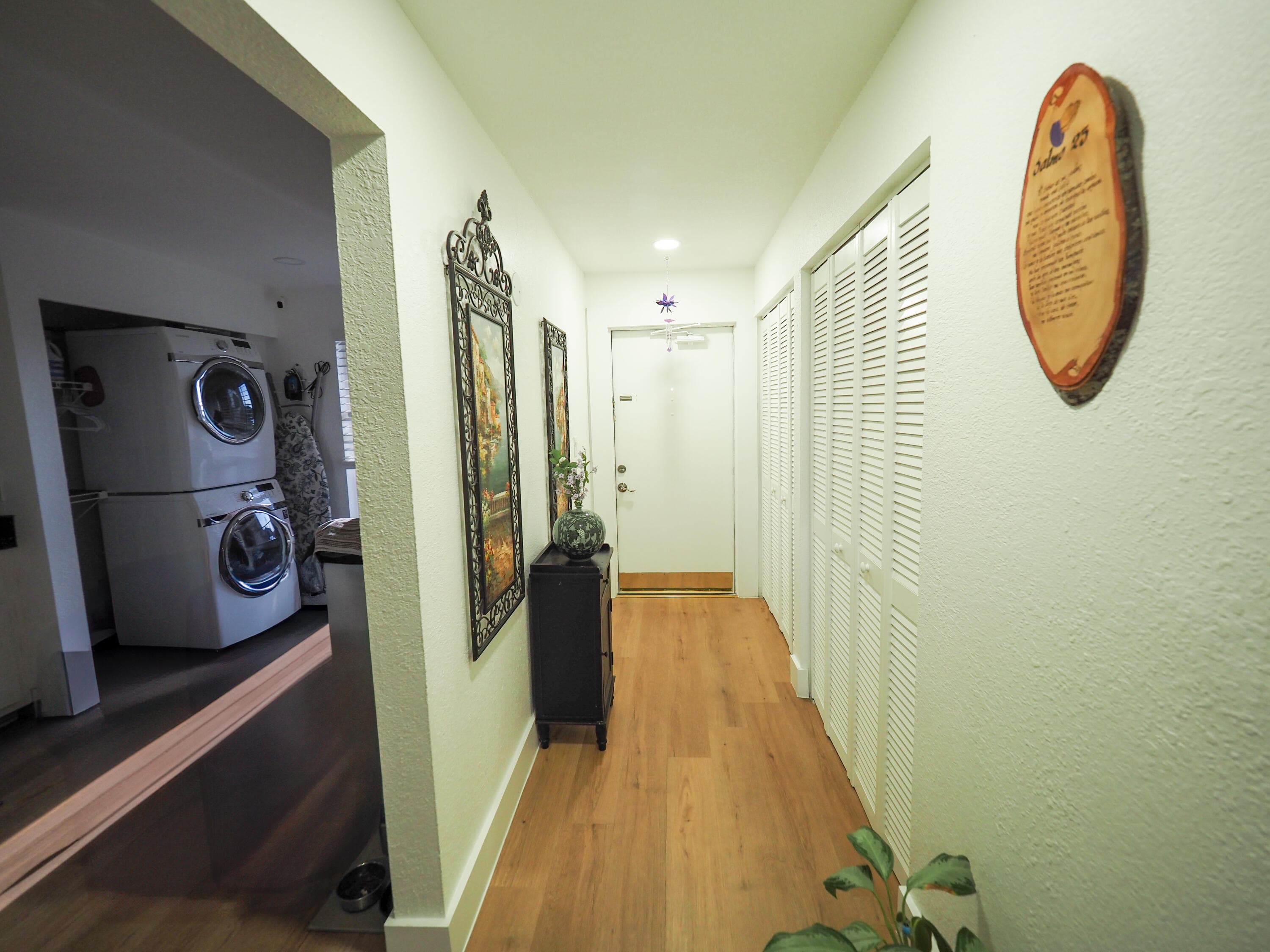 4550 NW 18 Avenue 405, Pompano Beach, FL 33064 — photo 6 of 8