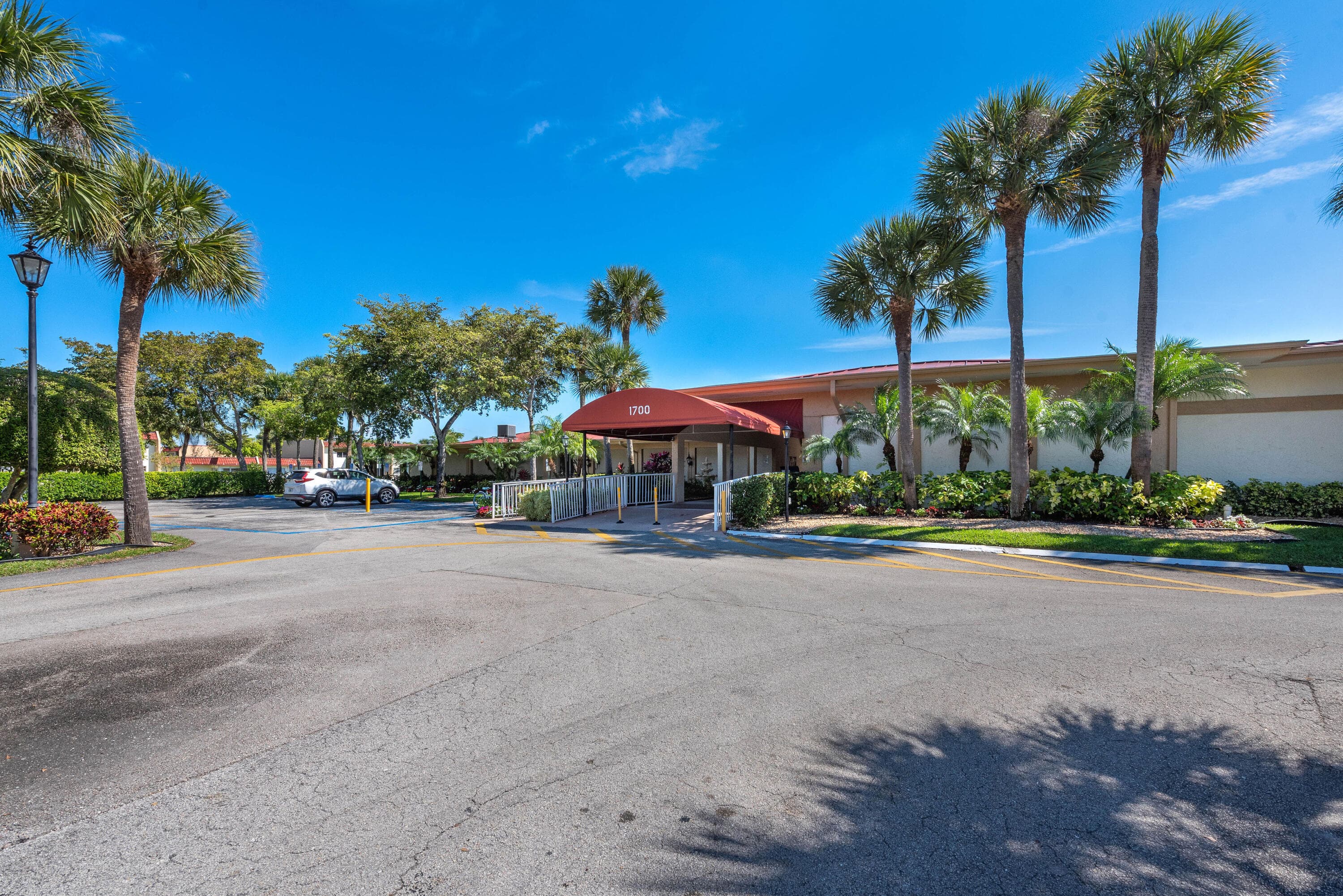 150 Lake Meryl Drive 143, West Palm Beach, FL 33411 — photo 28 of 30